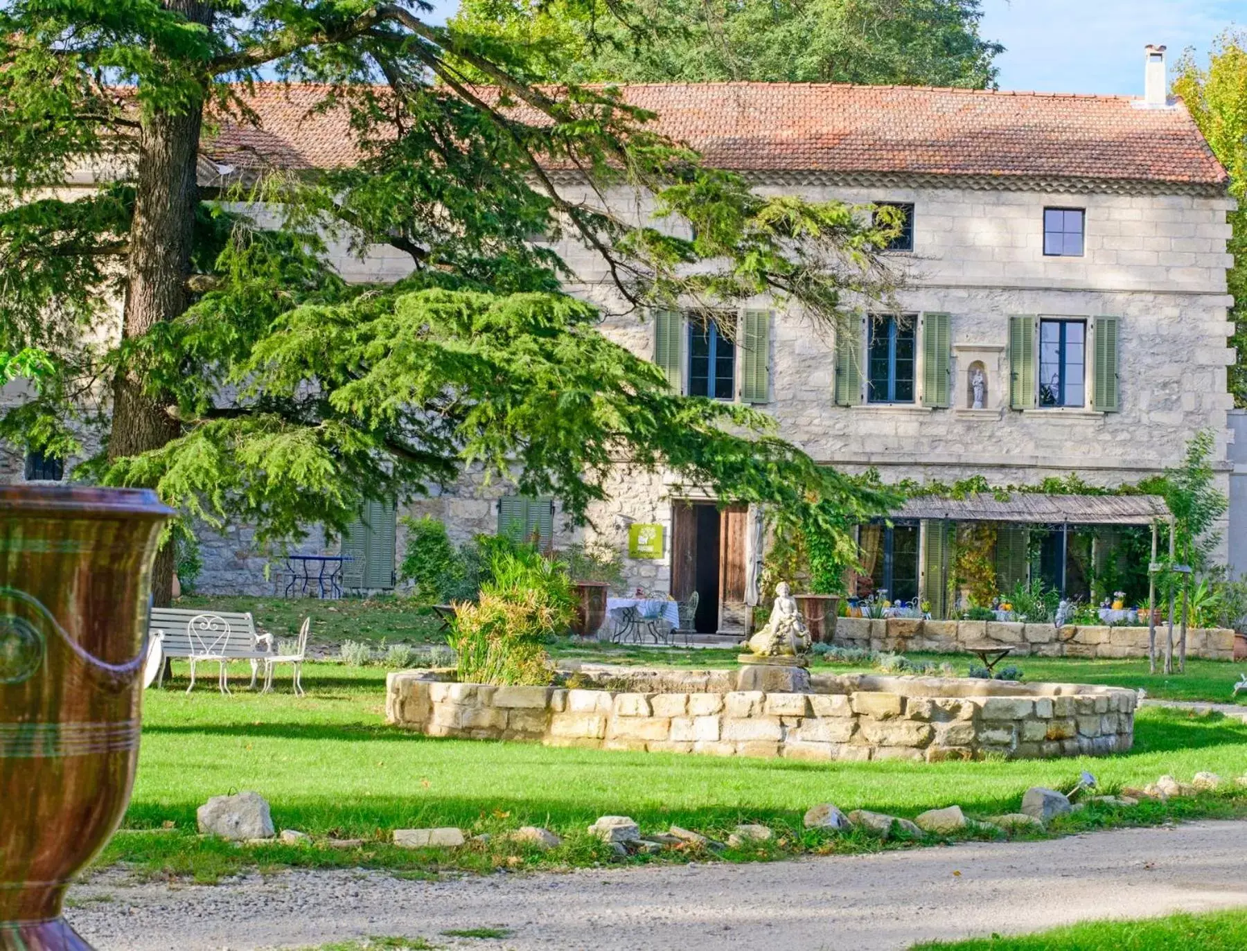 View (from property/room), Garden in Bastide de Bellegarde