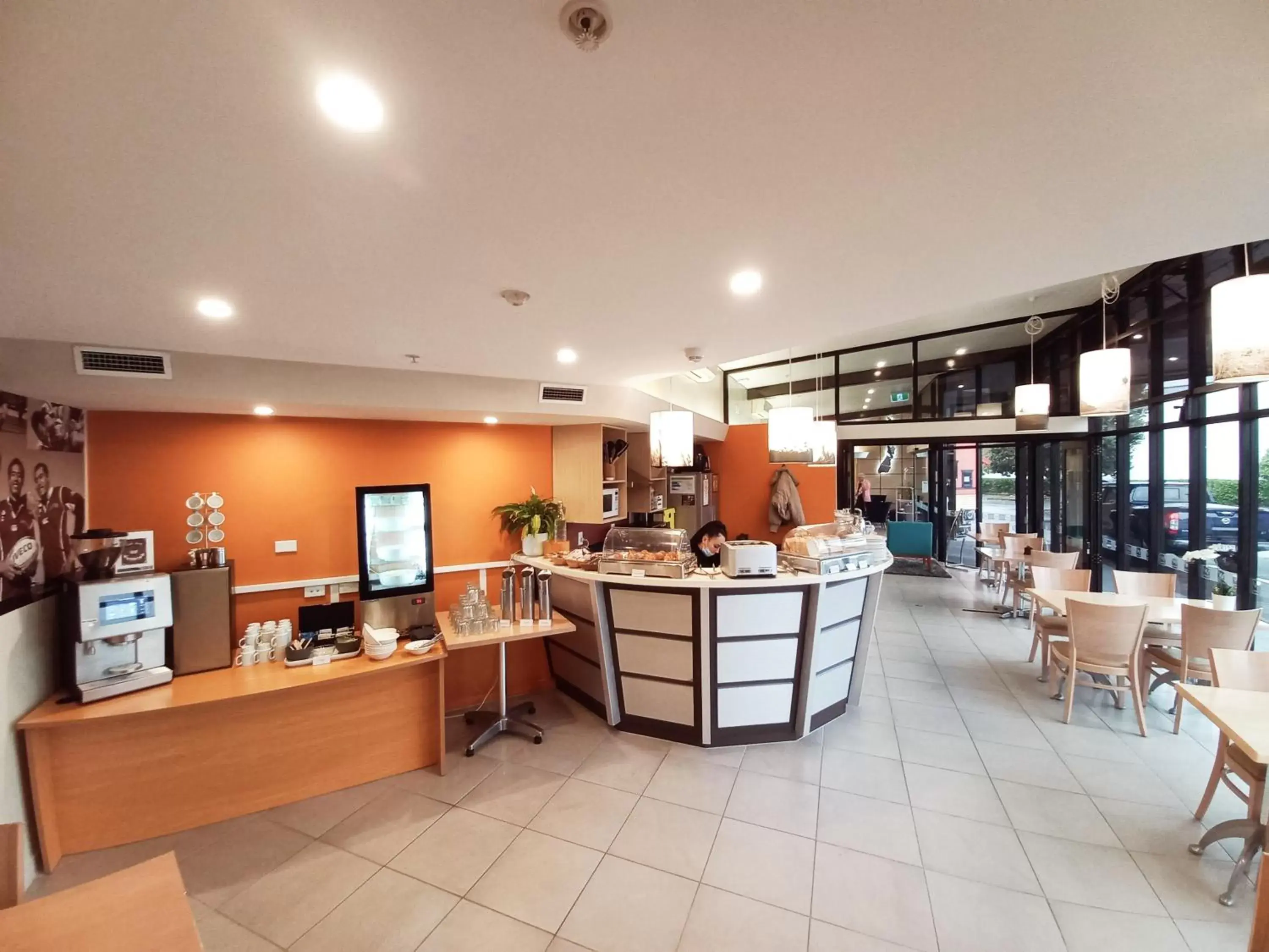 Continental breakfast, Restaurant/Places to Eat in Quality Hotel Lincoln Green
