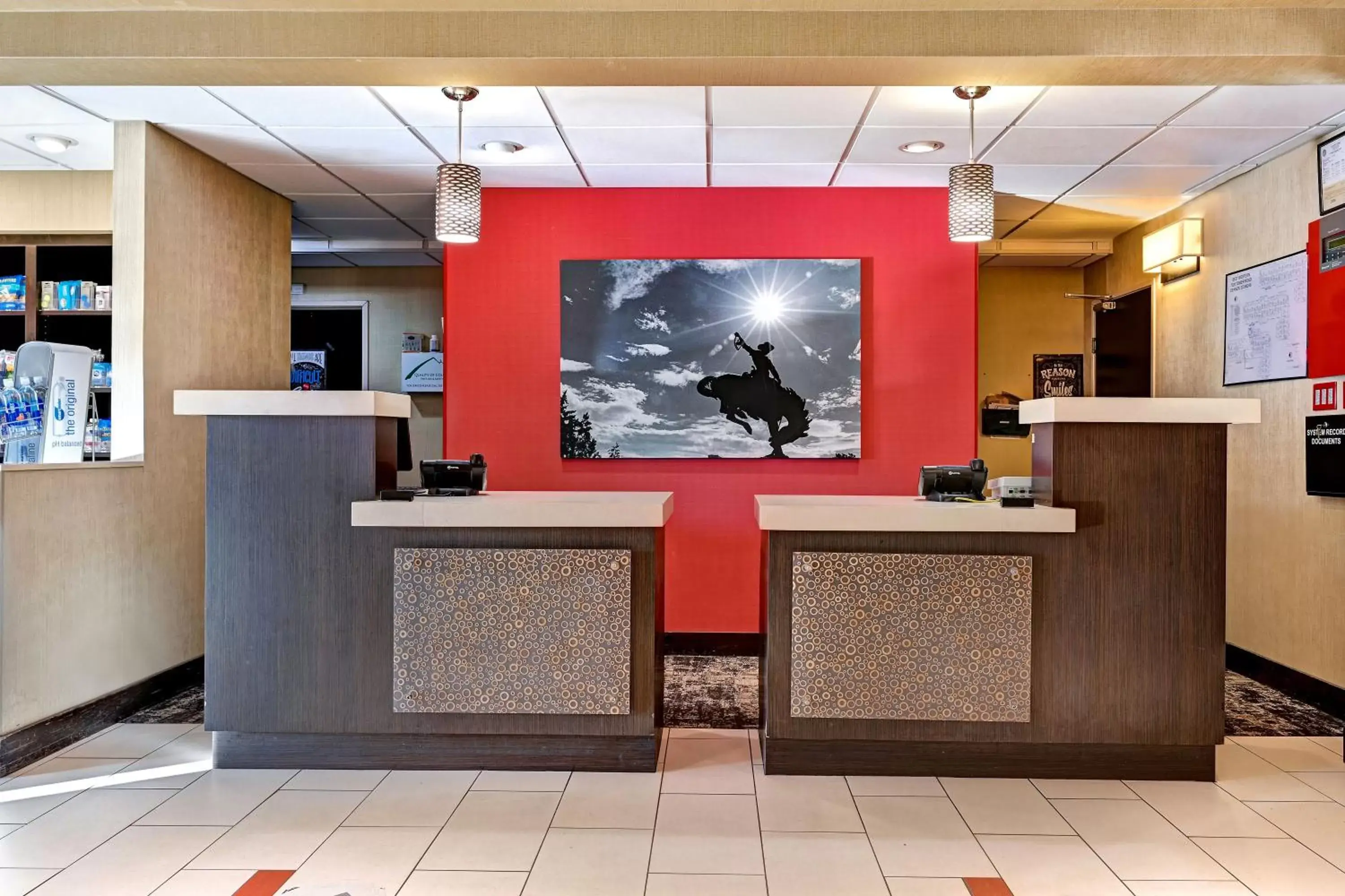 Lobby or reception in High Plains Hotel at Denver International Airport