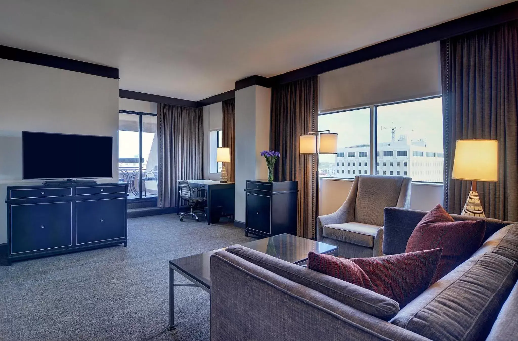 Photo of the whole room, Seating Area in Loews Vanderbilt Hotel