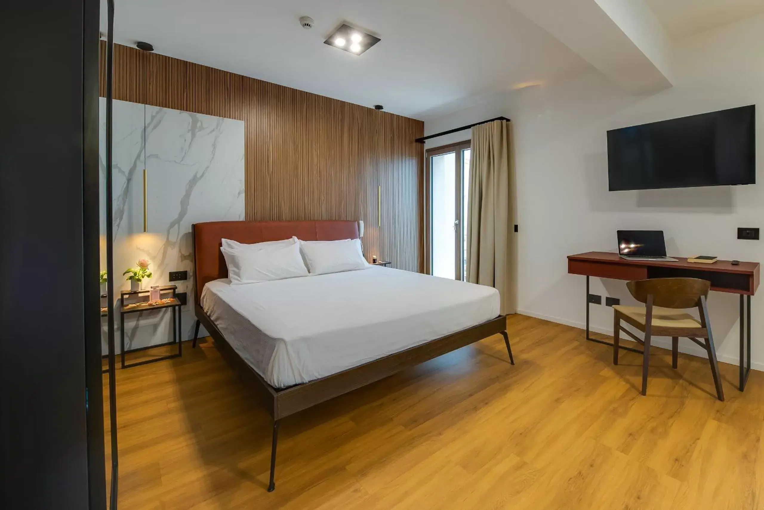 Bedroom, Bed in RoccaRegina Hotel