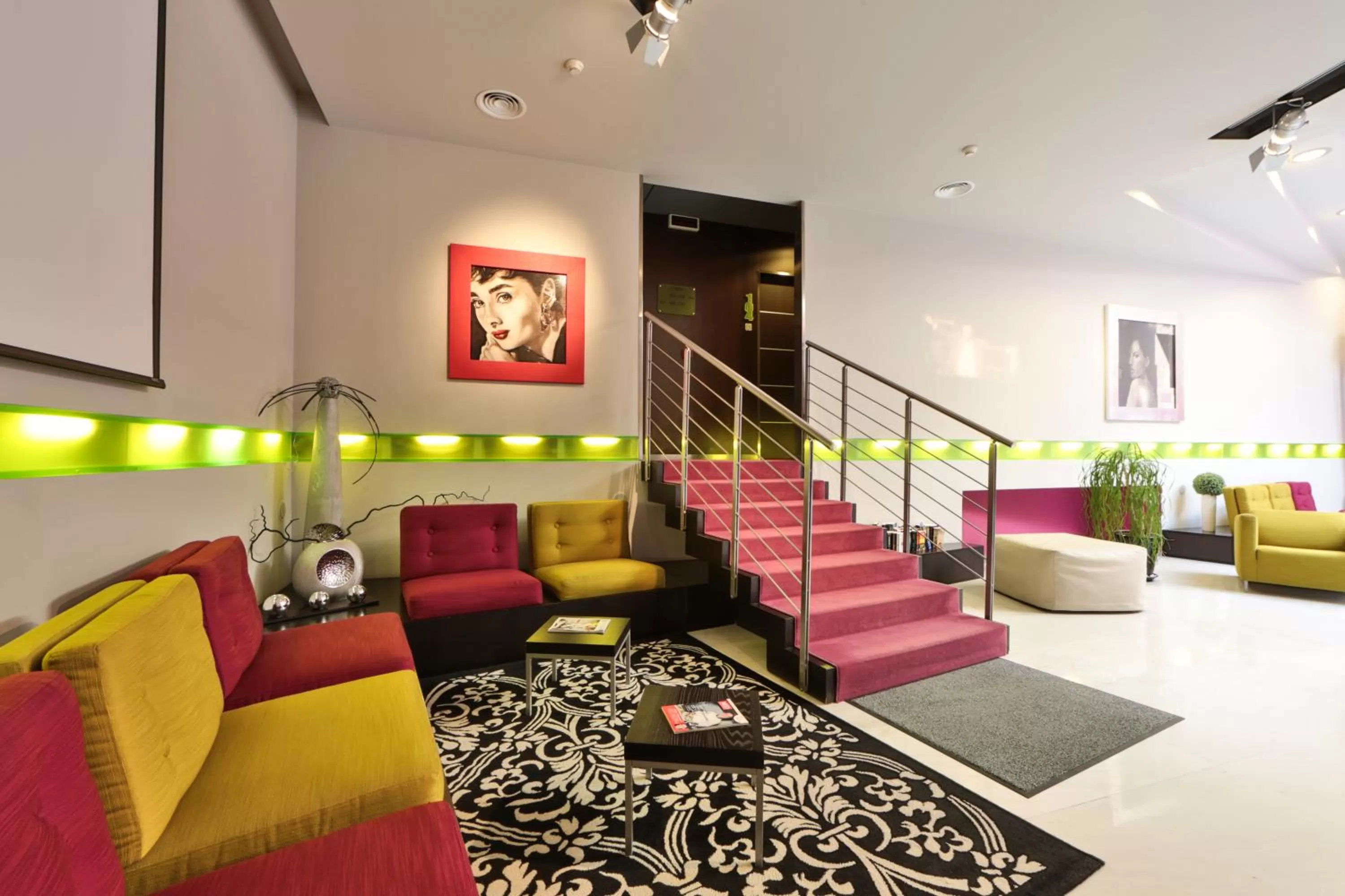 Lobby or reception in Best Western Cinemusic Hotel