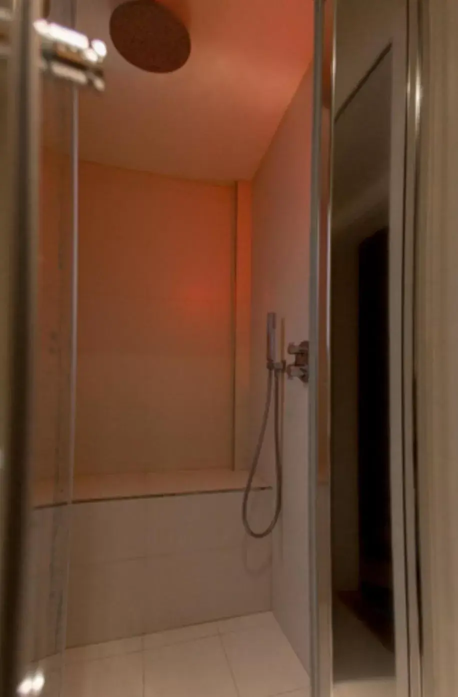 Sauna, Bathroom in Borgo Pinti Suites Le Stanze dei Nobili