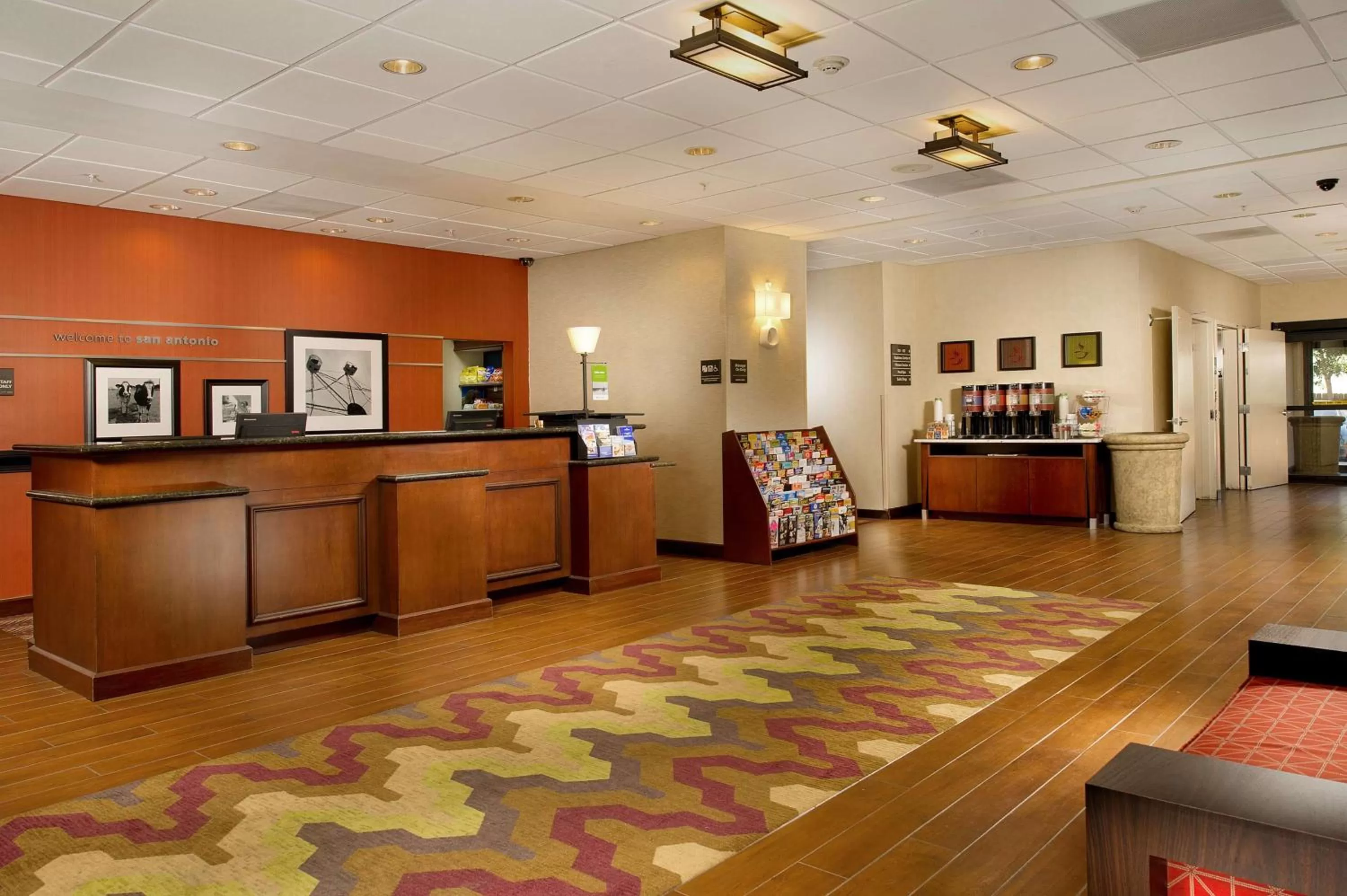 Lobby or reception in Hampton Inn and Suites San Antonio Airport