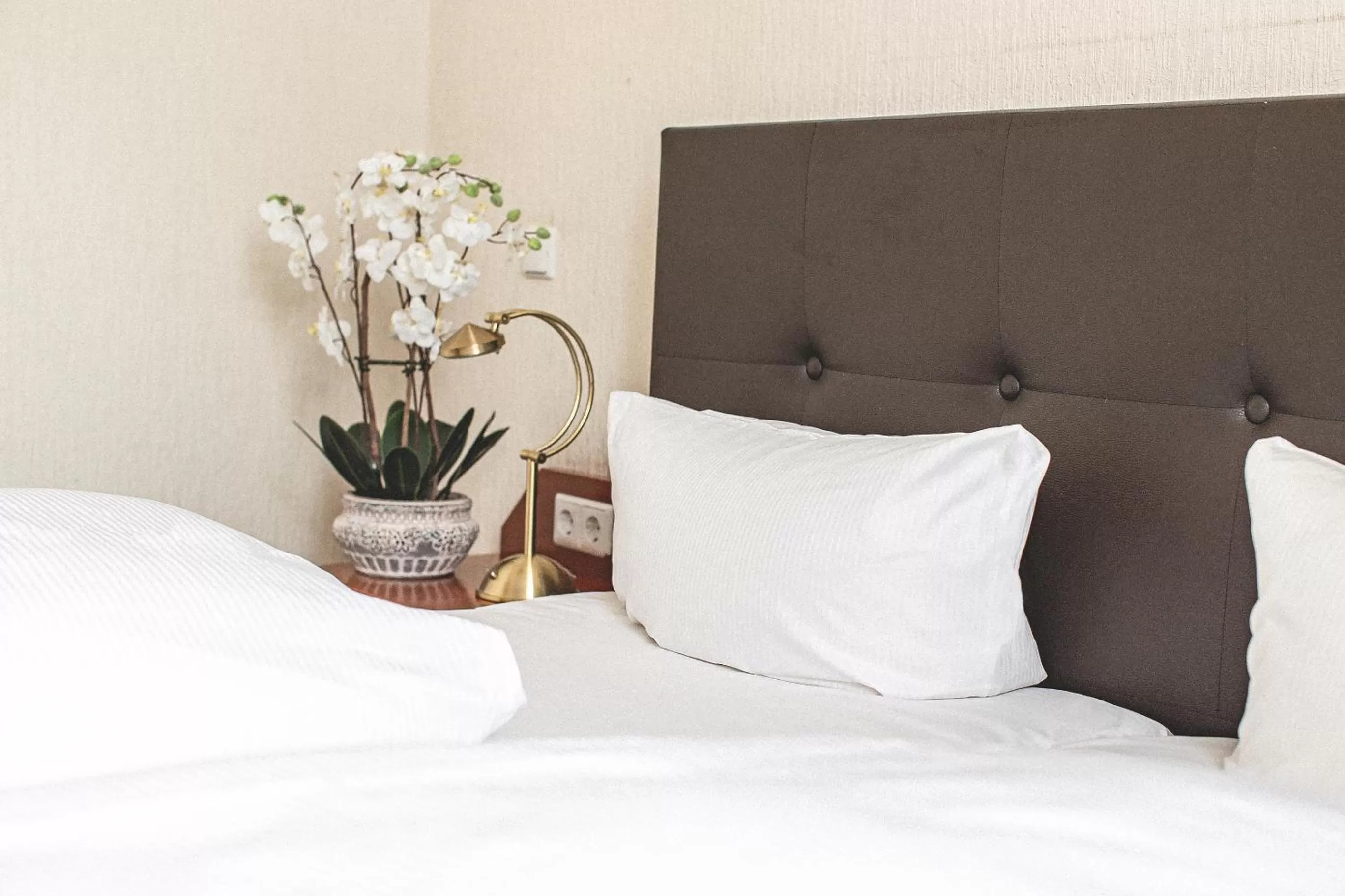 Bed in PLAZA INN Recklinghausen