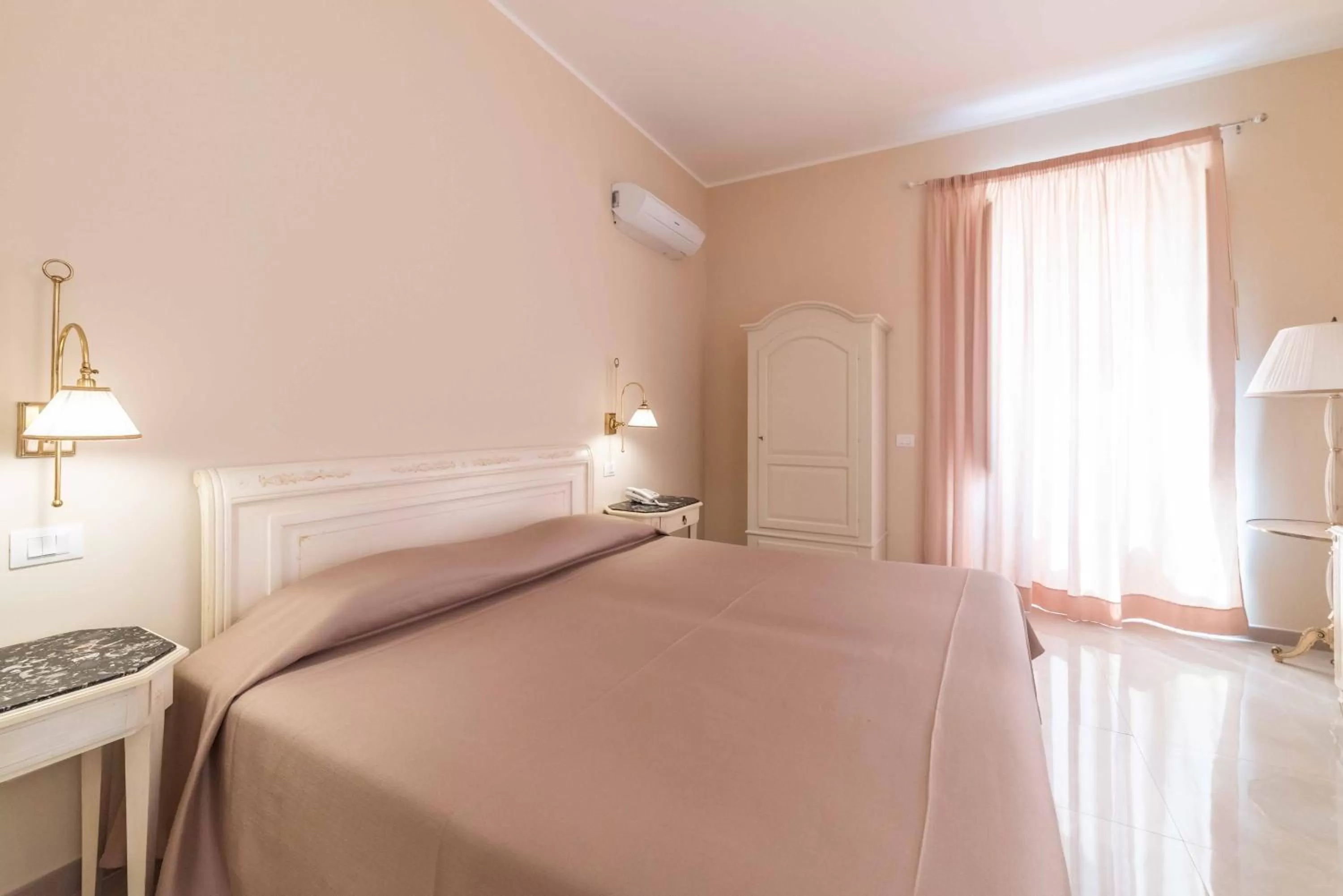 Photo of the whole room, Bed in Hotel Casa Adele