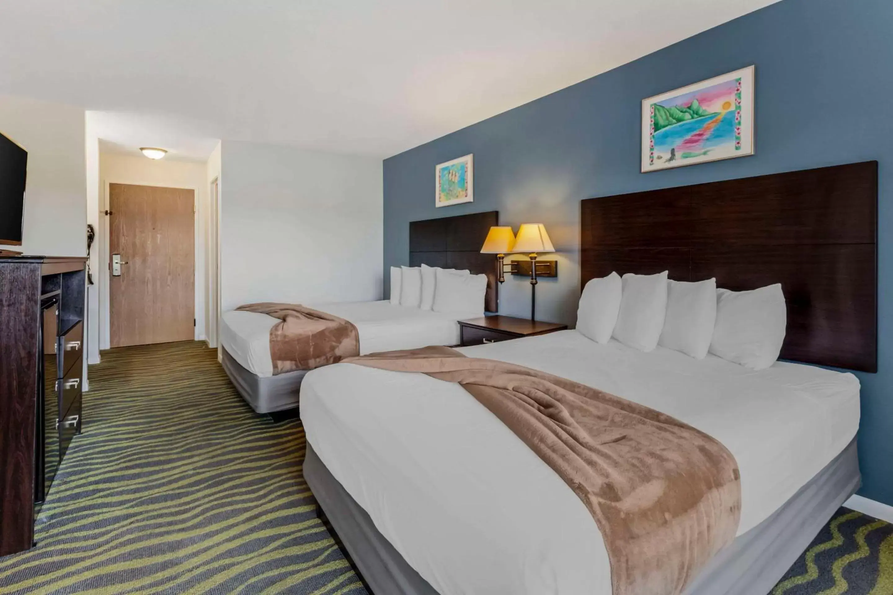 Bedroom, Bed in Atlantis Family Waterpark Hotel