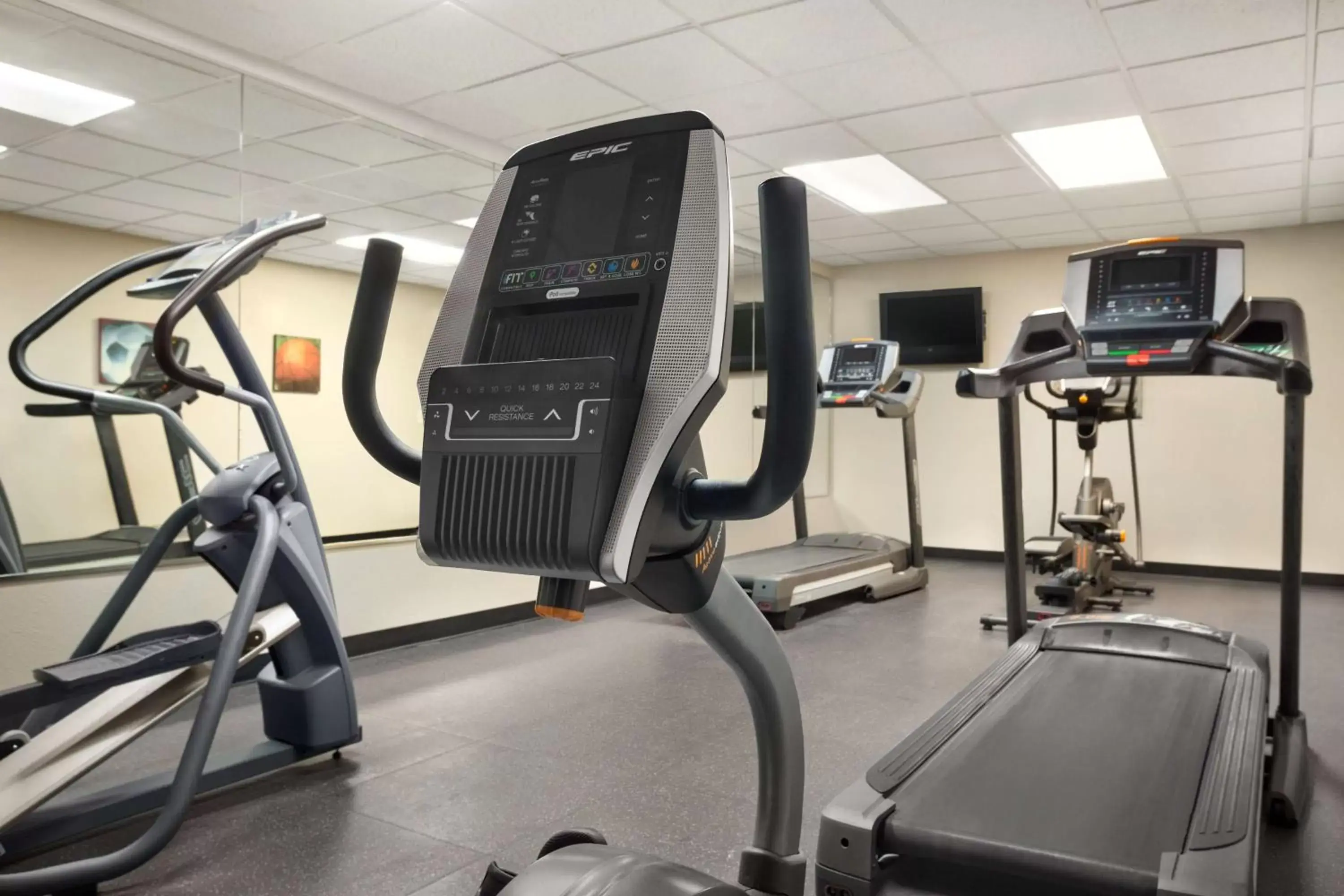 Activities, Fitness Center/Facilities in Country Inn & Suites by Radisson, Charlotte University Place, NC