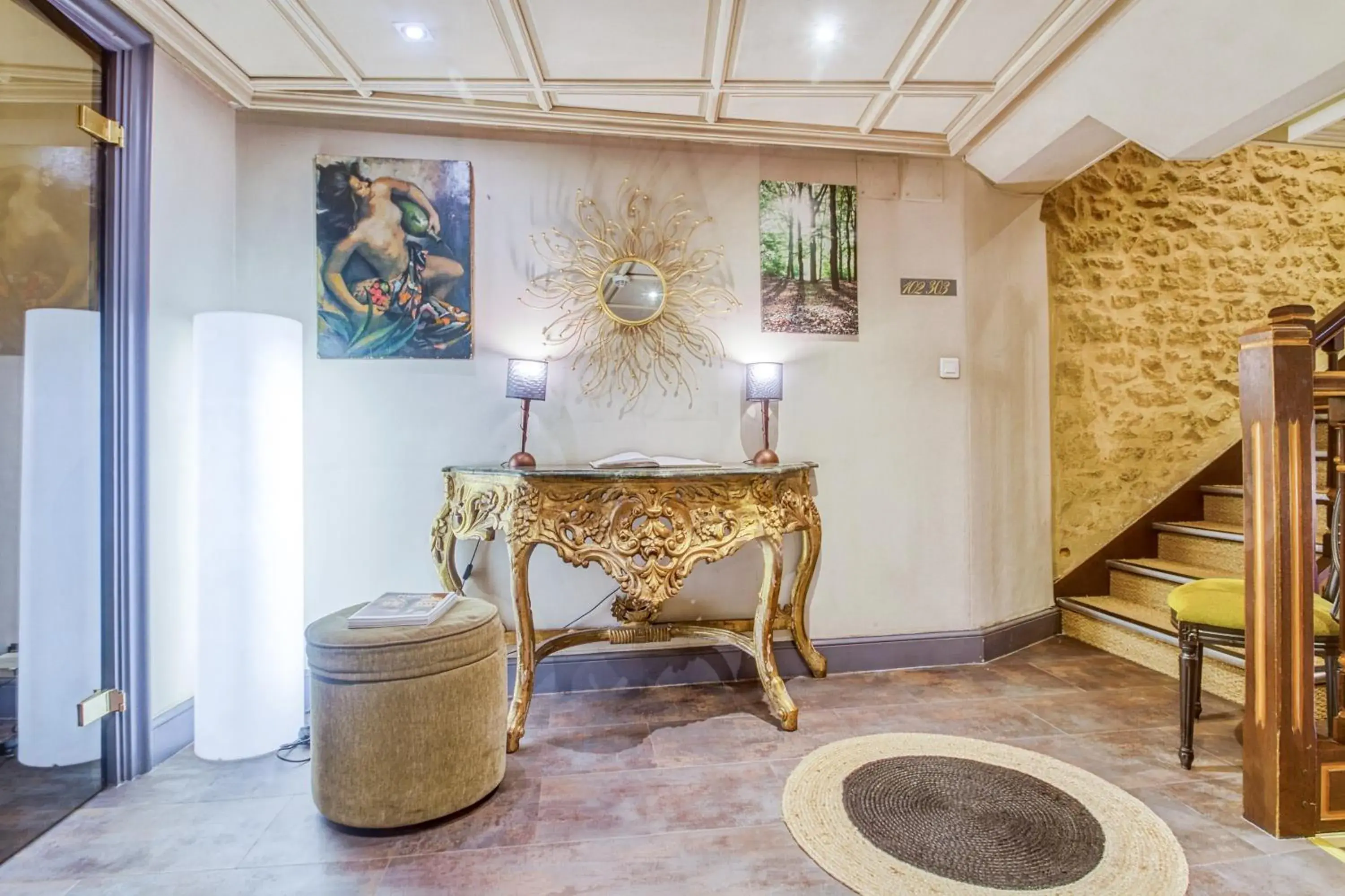 Lobby or reception, Seating Area in Hôtel Saint Albert