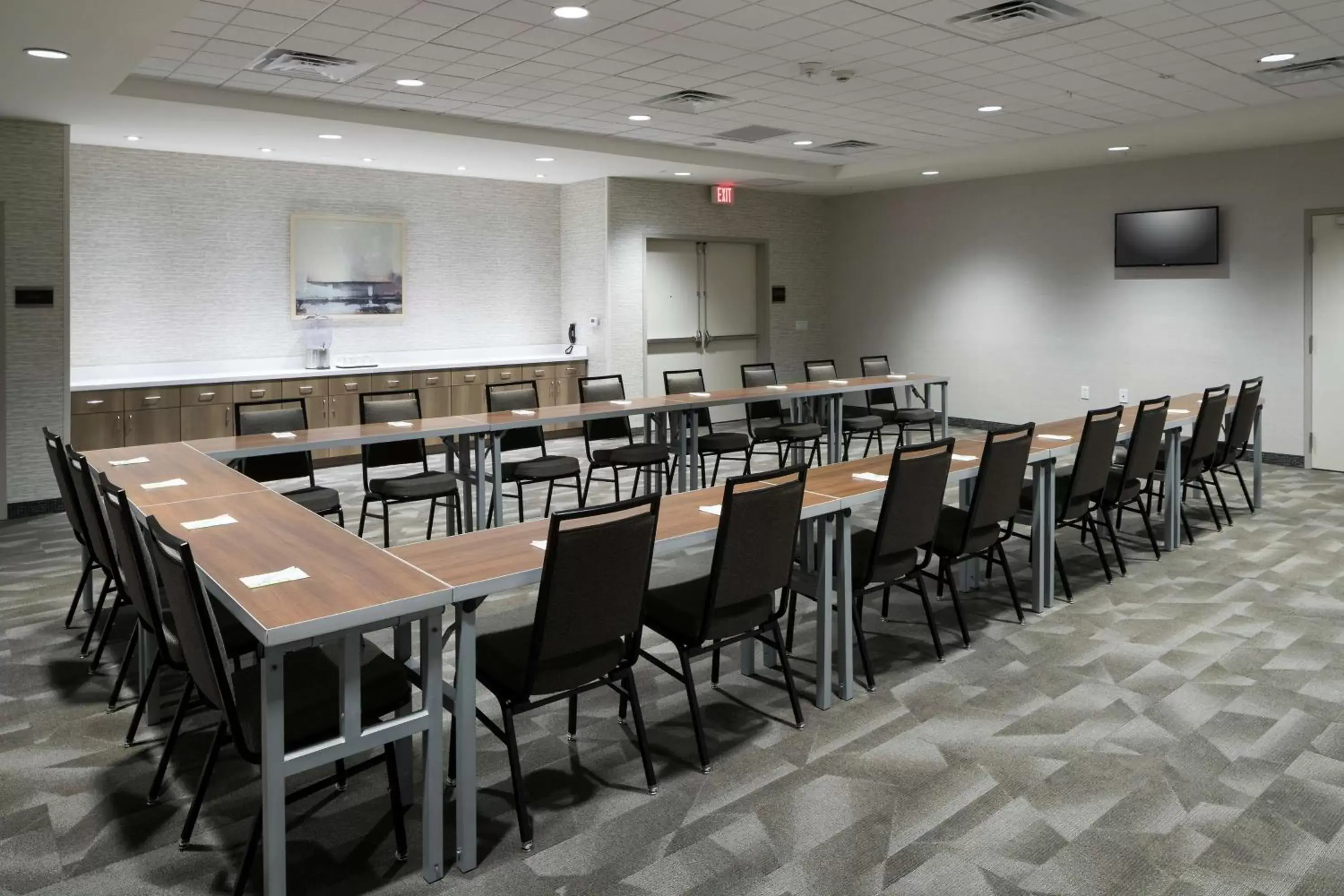 Meeting/conference room in Home2 Suites By Hilton Jacksonville Airport