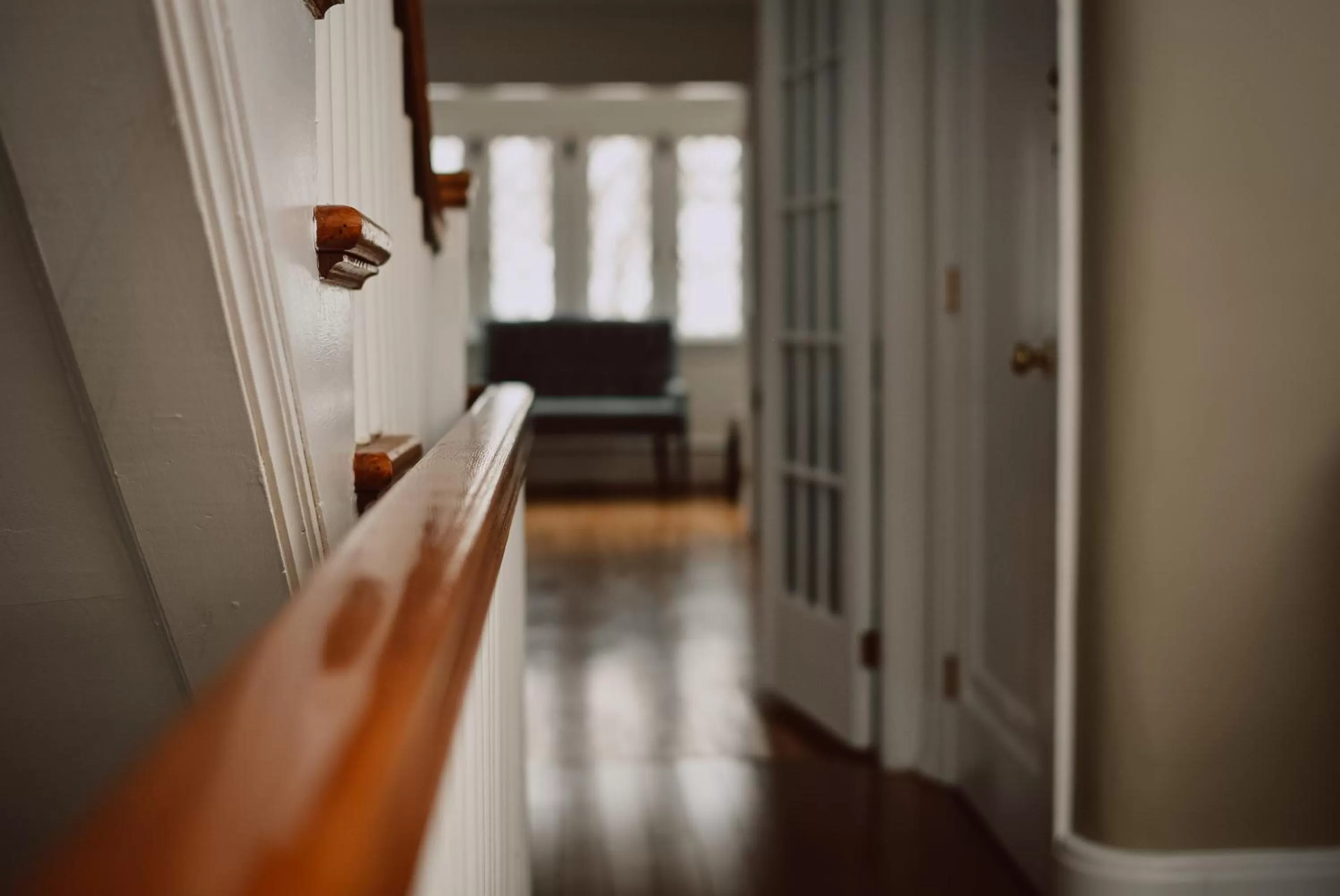 Hill Road Manor Bed & Breakfast