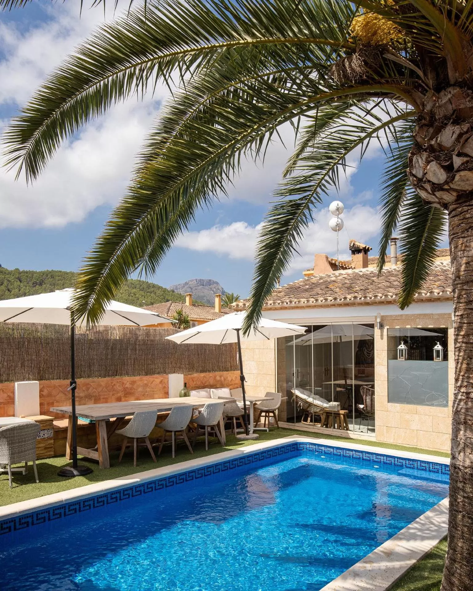 Pool view in Casa Mistela