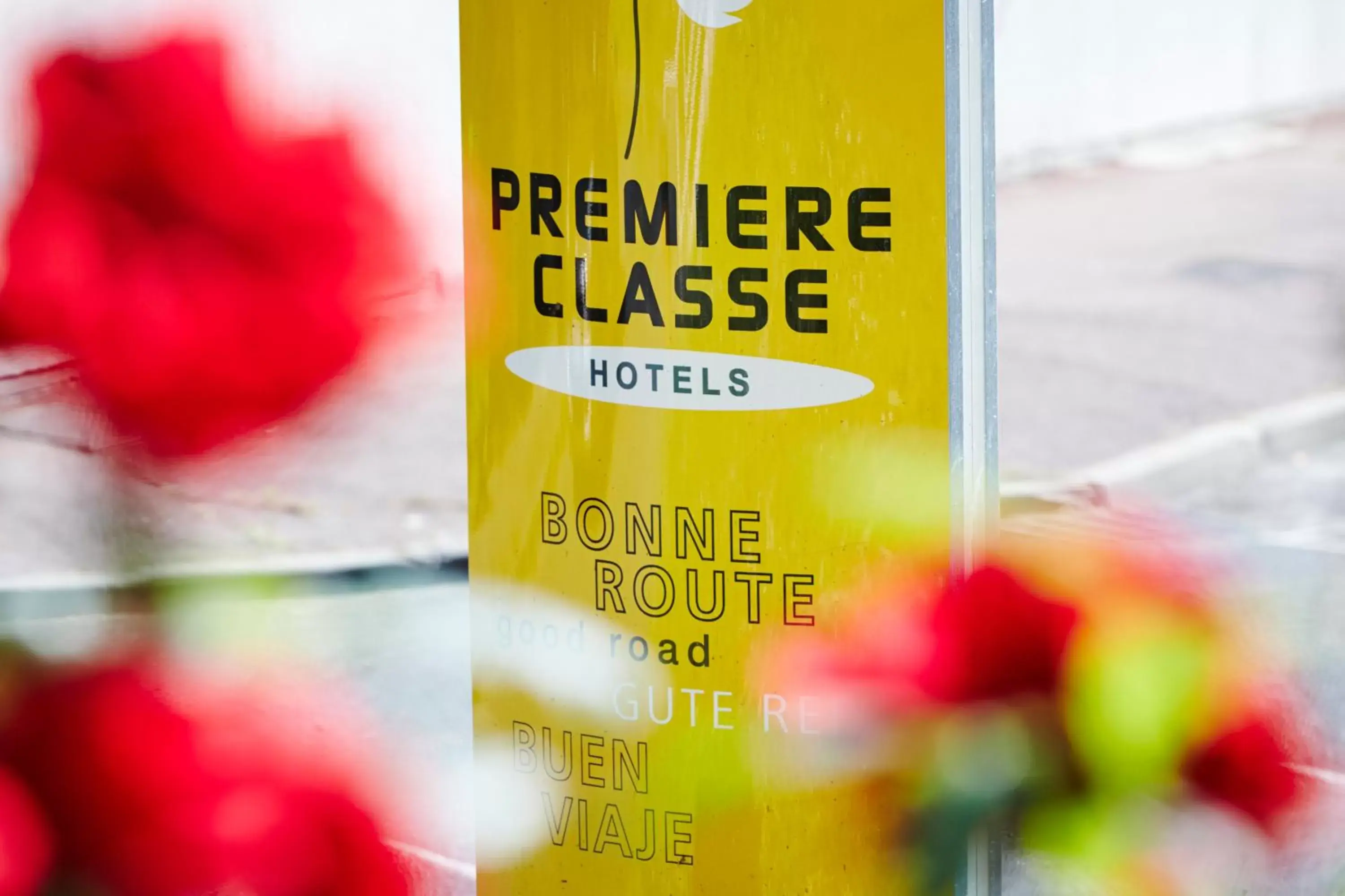 Property logo or sign in Premiere Classe Cergy Saint Christophe