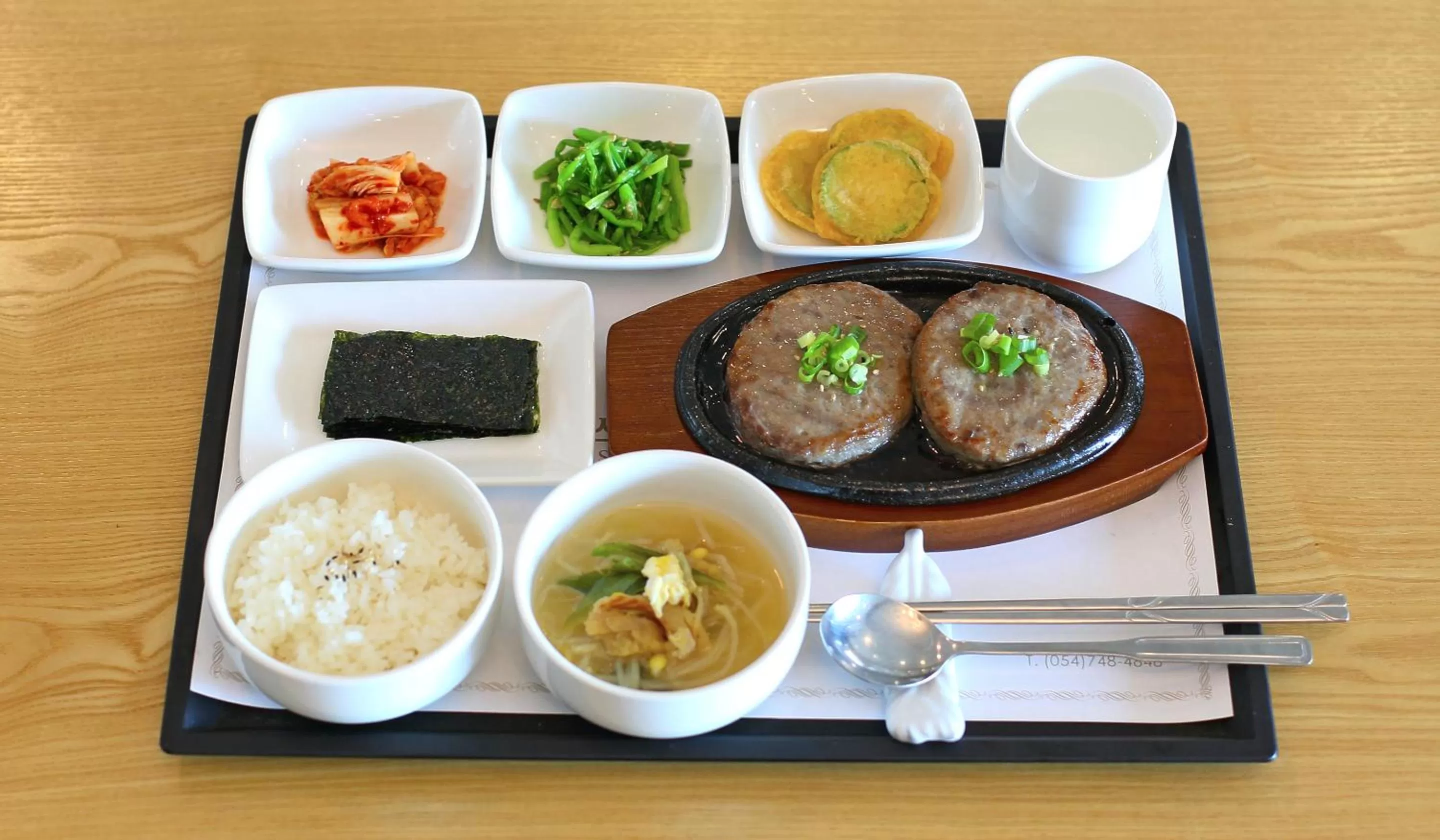 Restaurant/places to eat in Benikea Swiss Rosen Hotel