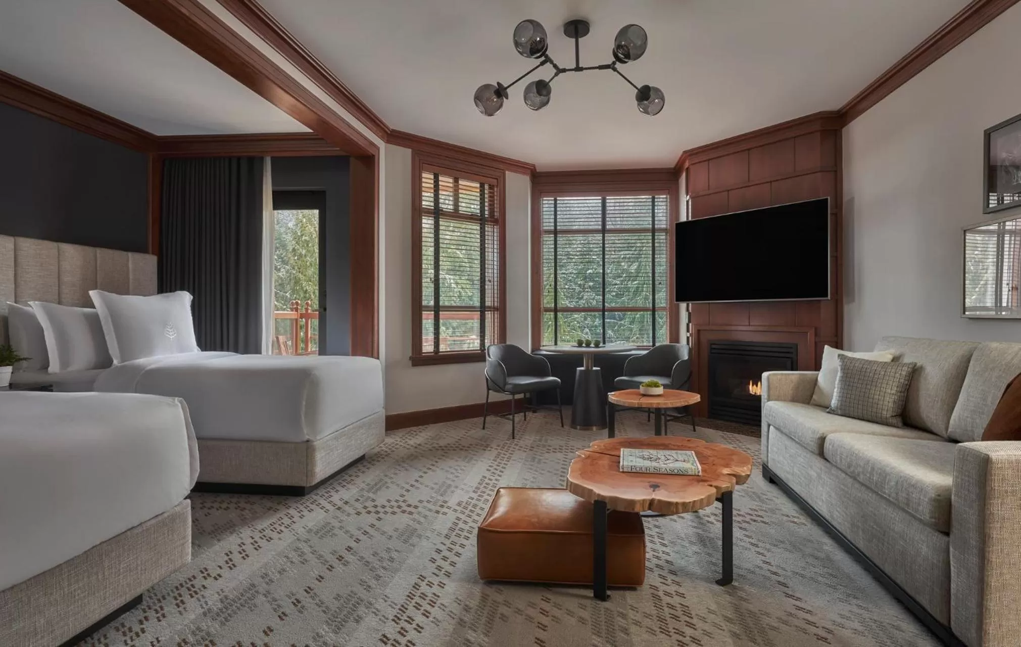 Photo of the whole room in Four Seasons Resort Whistler