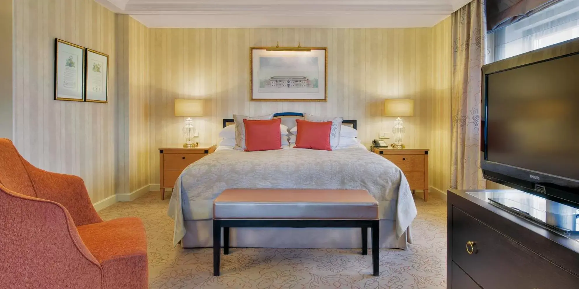 Bed in InterContinental Wien by IHG Bed in InterContinental Wien by IHG
