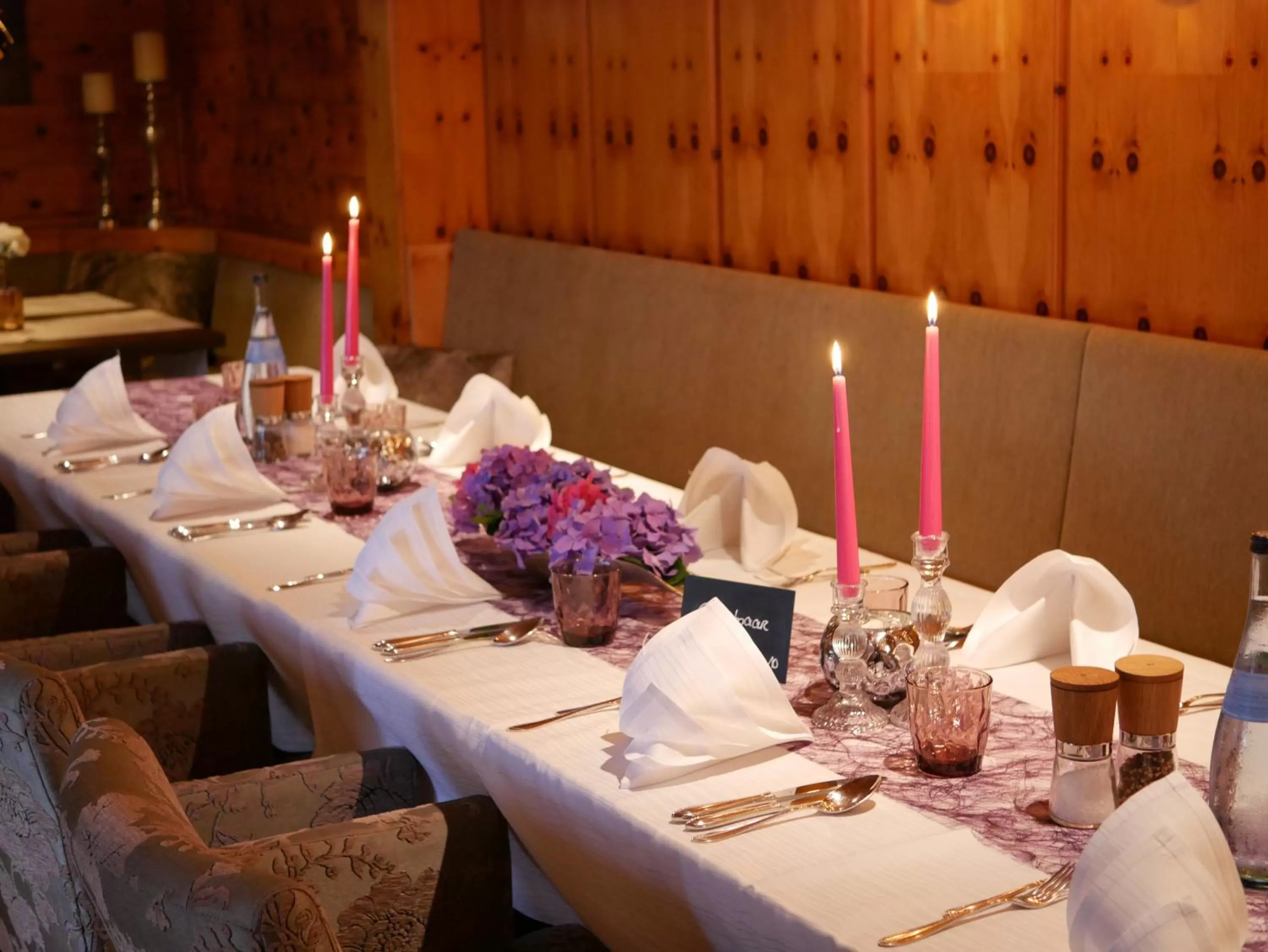Restaurant/places to eat in Boutique - Hotel Zum Schloss