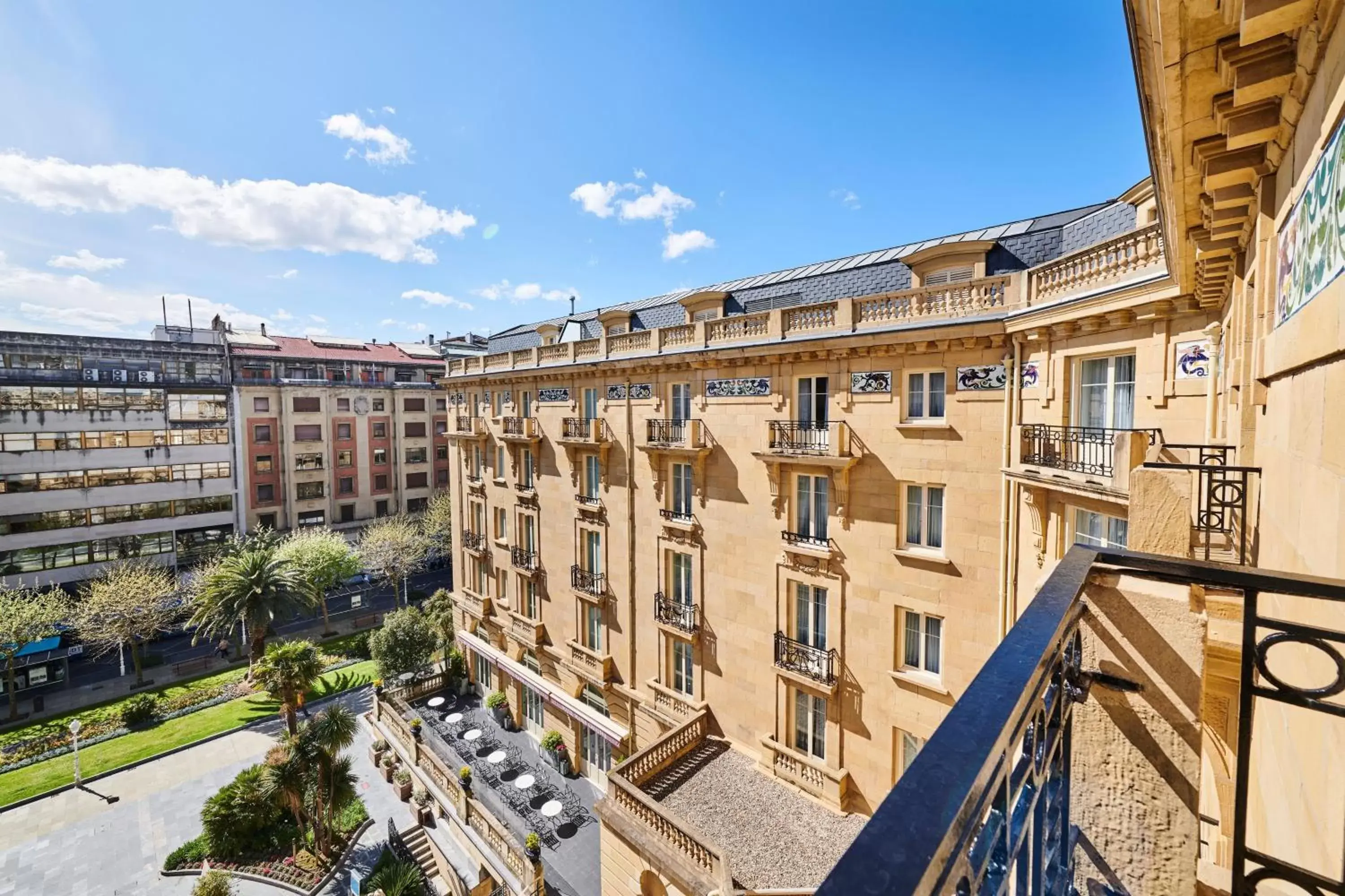 Photo of the whole room in Hotel Maria Cristina, a Luxury Collection Hotel, San Sebastian