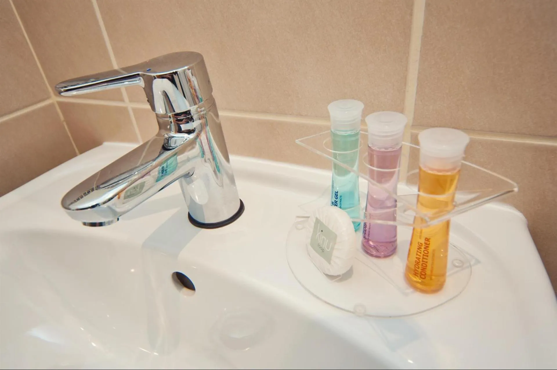 Bathroom in The Burlington Hotel