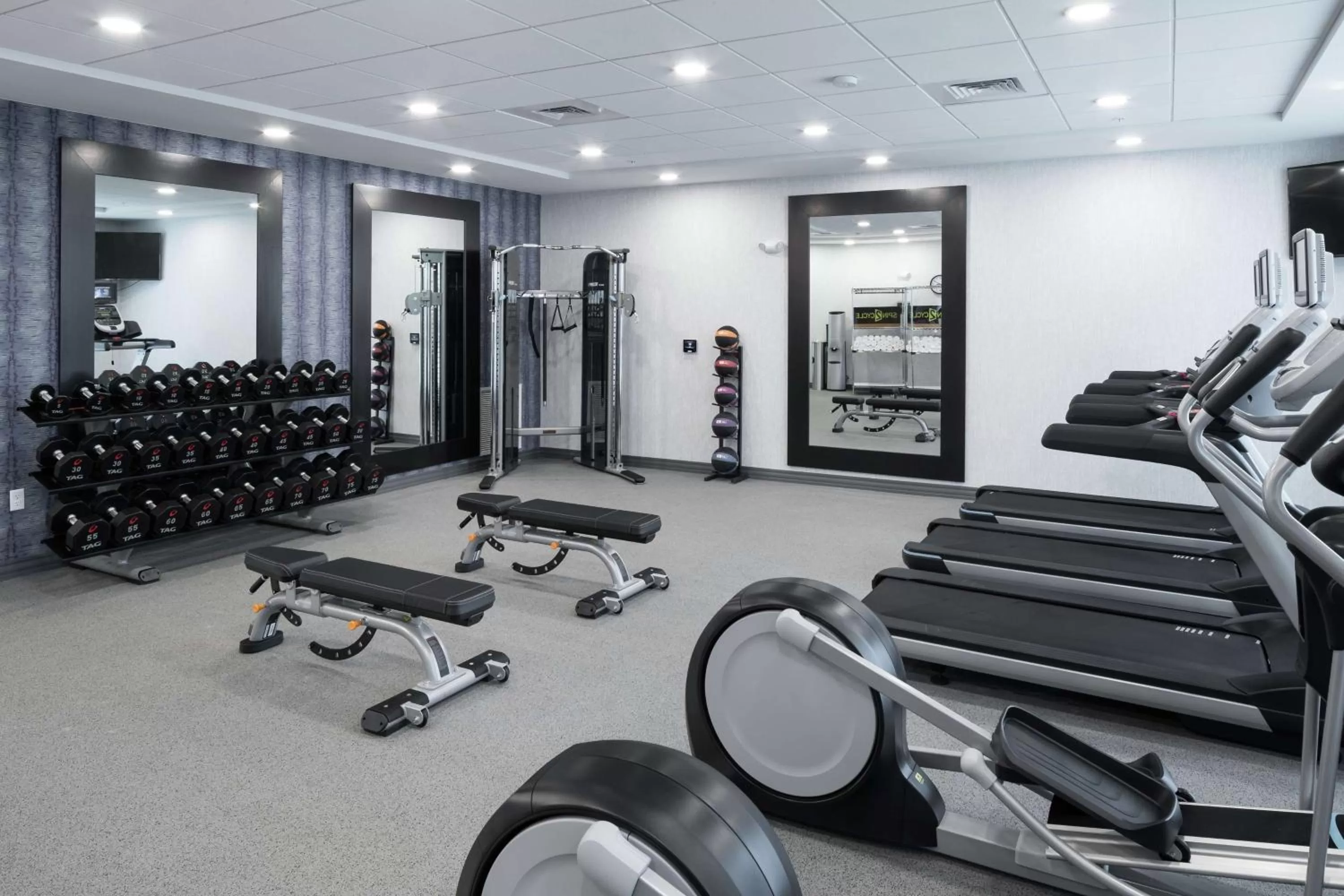 Fitness centre/facilities in Home2 Suites By Hilton Orlando Airport