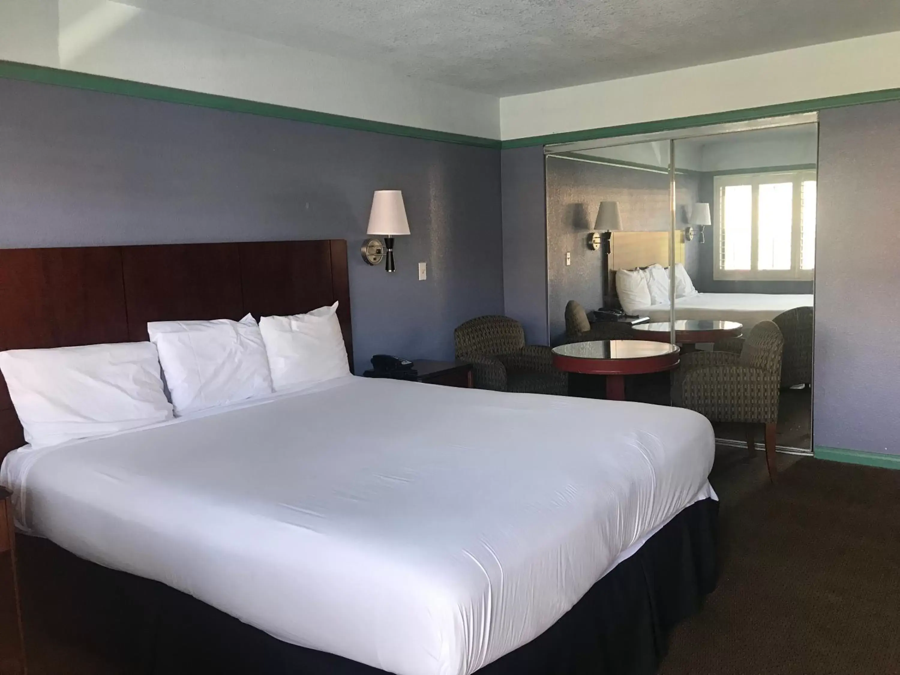 Photo of the whole room, Bed in Big A Motel