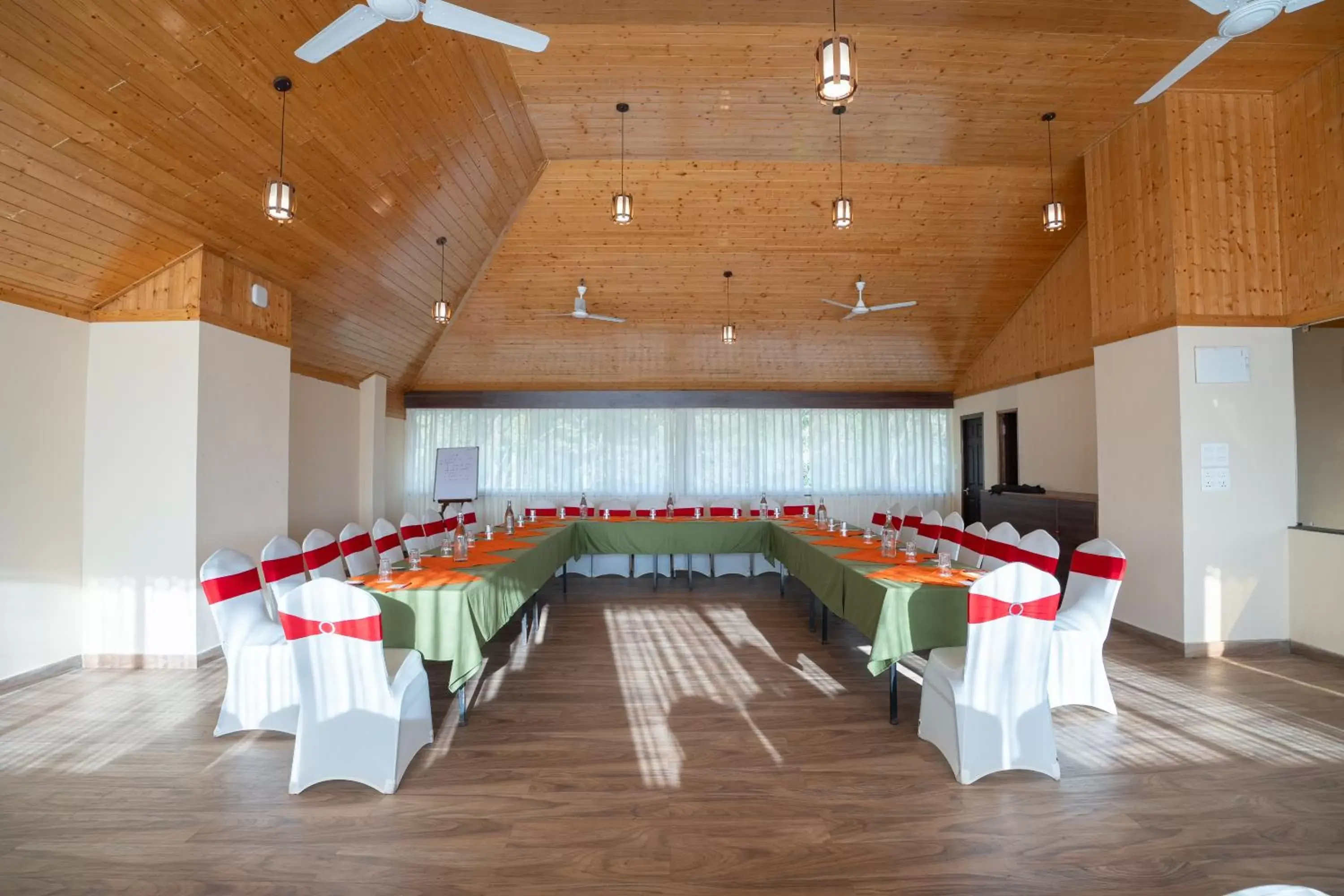 Business facilities, Banquet Facilities in Summit Namnang Courtyard & Spa