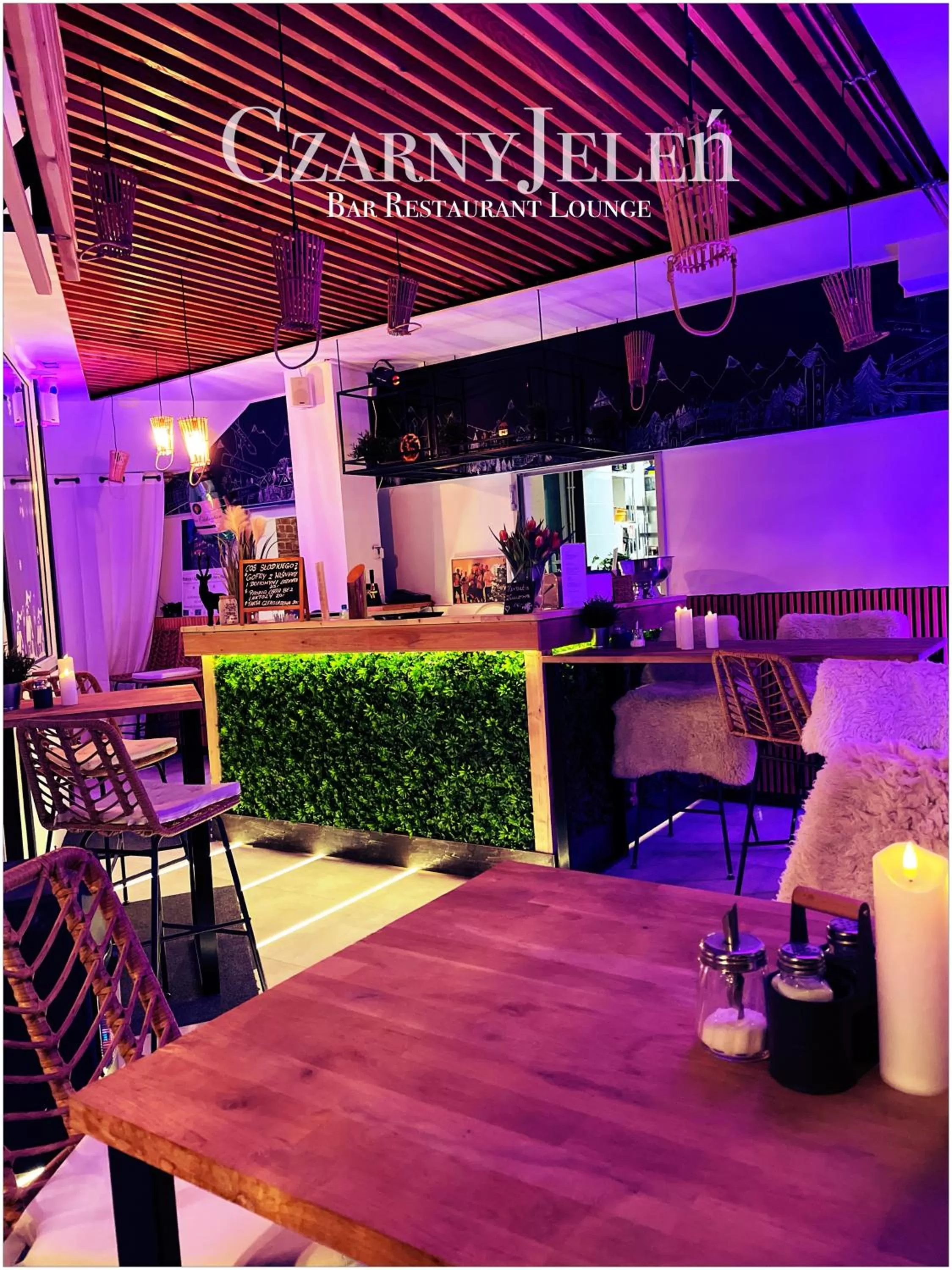 Restaurant/Places to Eat in Safir przy samym WYCIĄGU