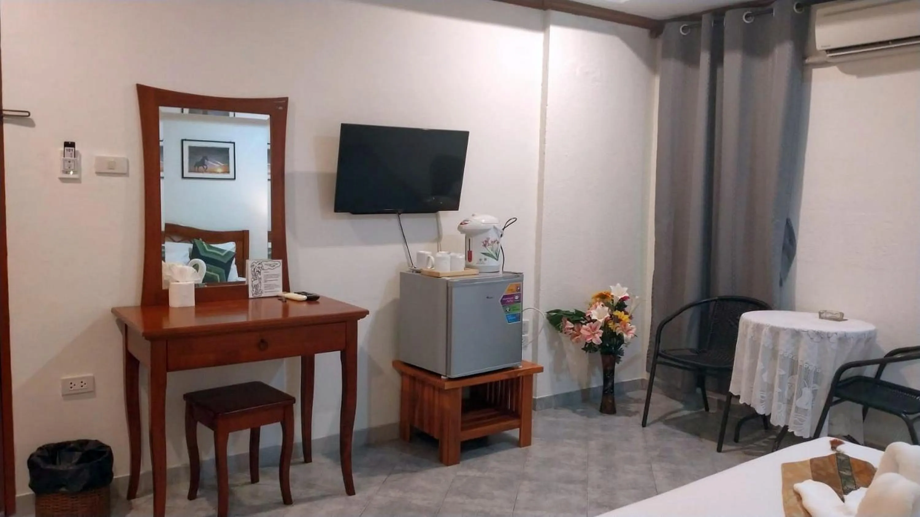 Standard King Room - single occupancy in Orchid Residence