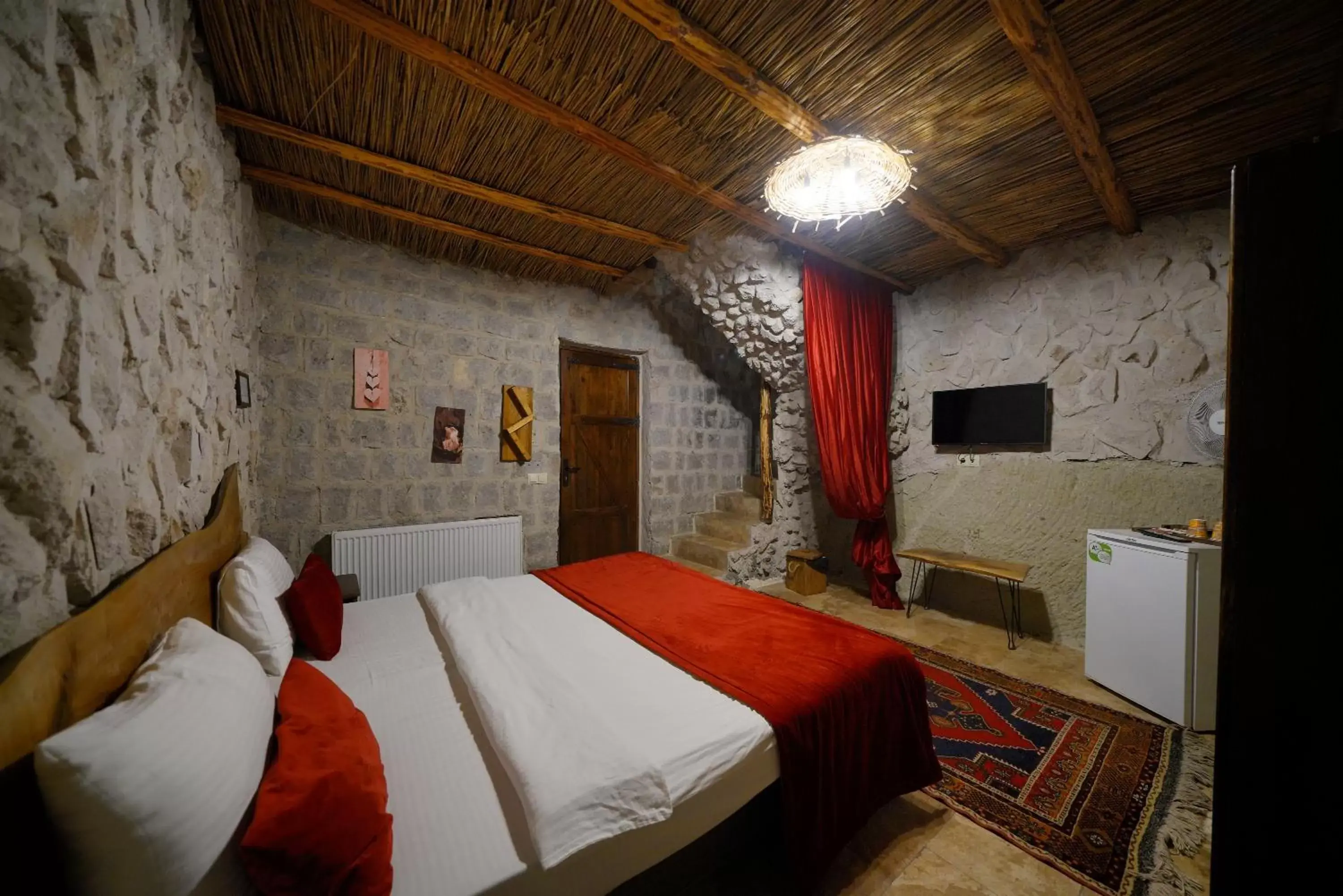 Bedroom, Bed in Cappadocia Nar Cave House & Hot Swimming Pool