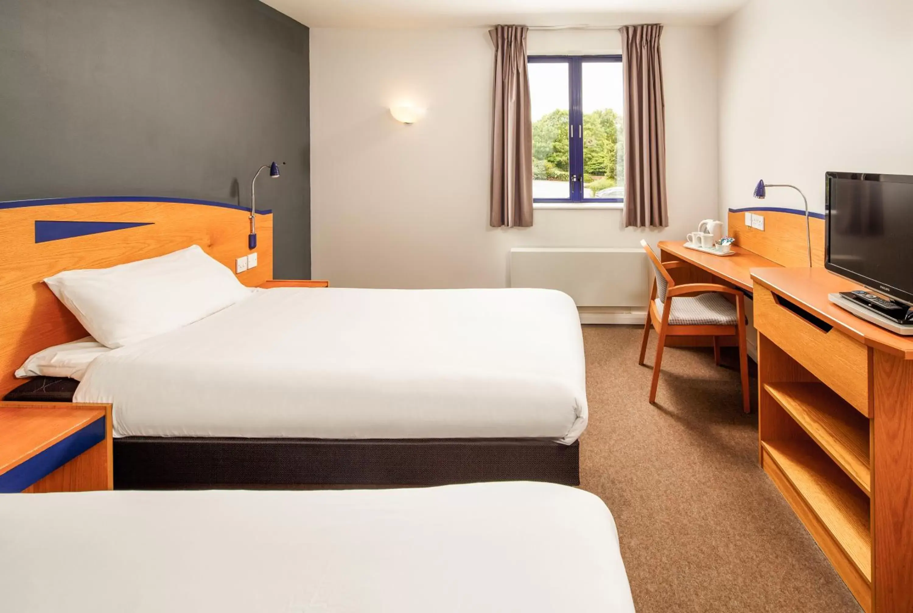 Bed in ibis Chesterfield North - Barlborough