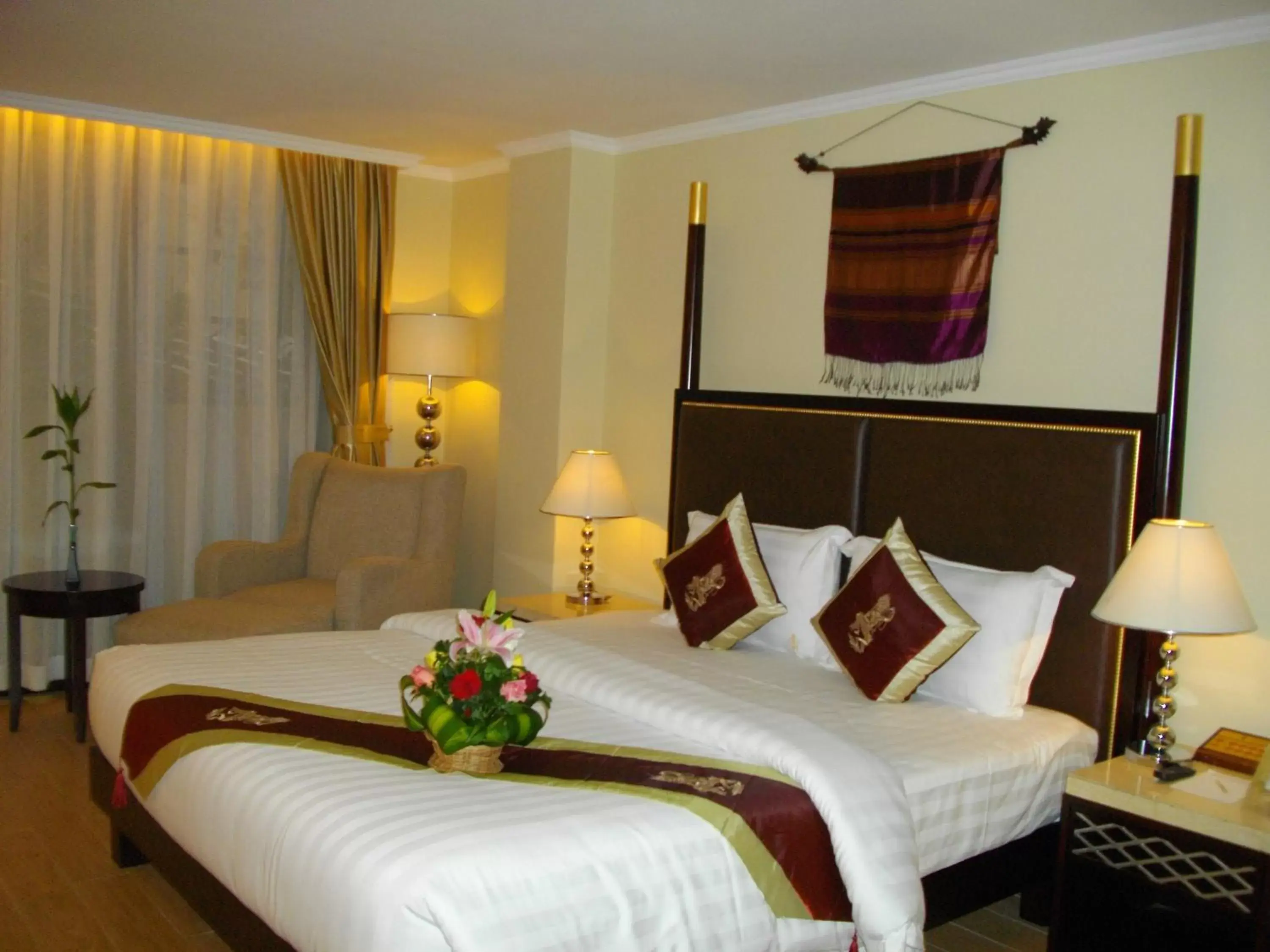 Bed in Lux Riverside Hotel & Apartment