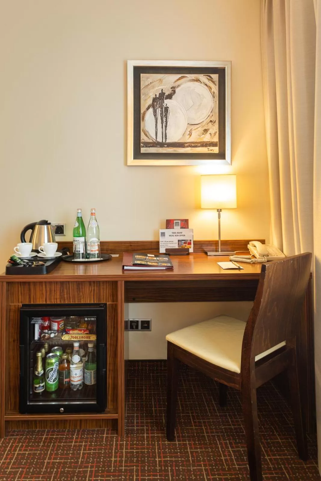 Coffee/tea facilities in Avalon Hotel & Conferences