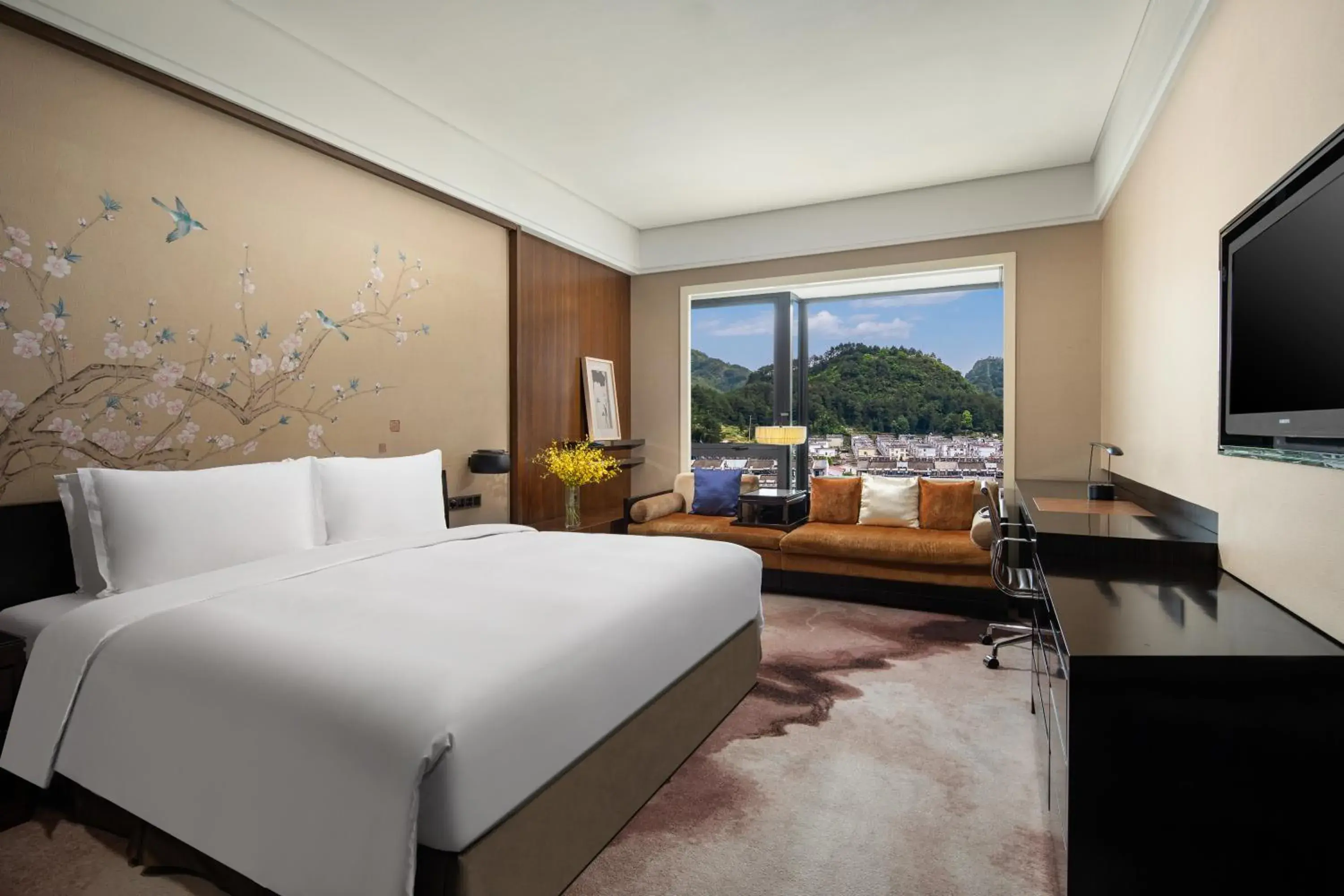 Mountain view in Crowne Plaza Huangshan Yucheng, an IHG Hotel