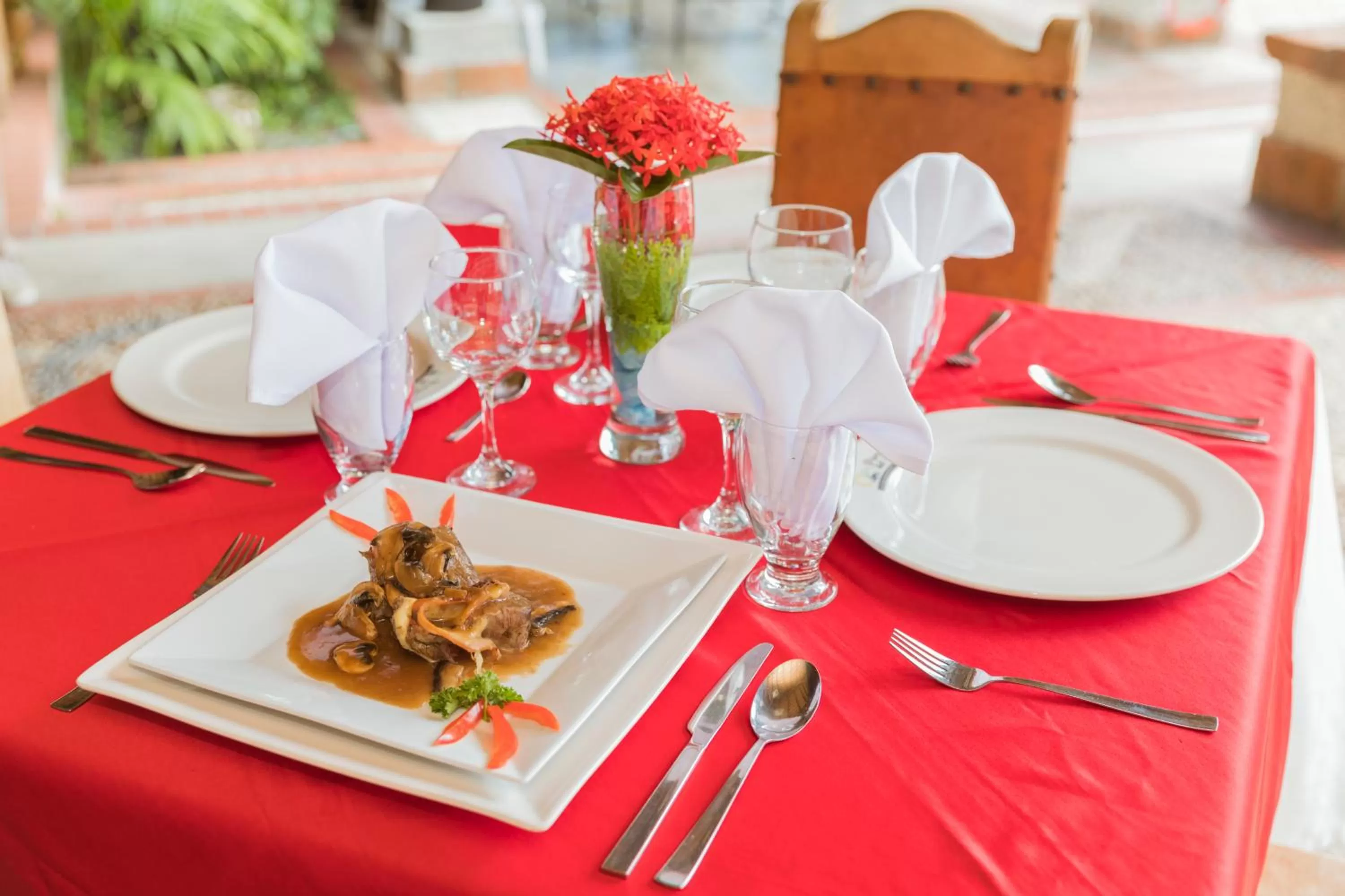 Property building in Hotel Portón del Sol