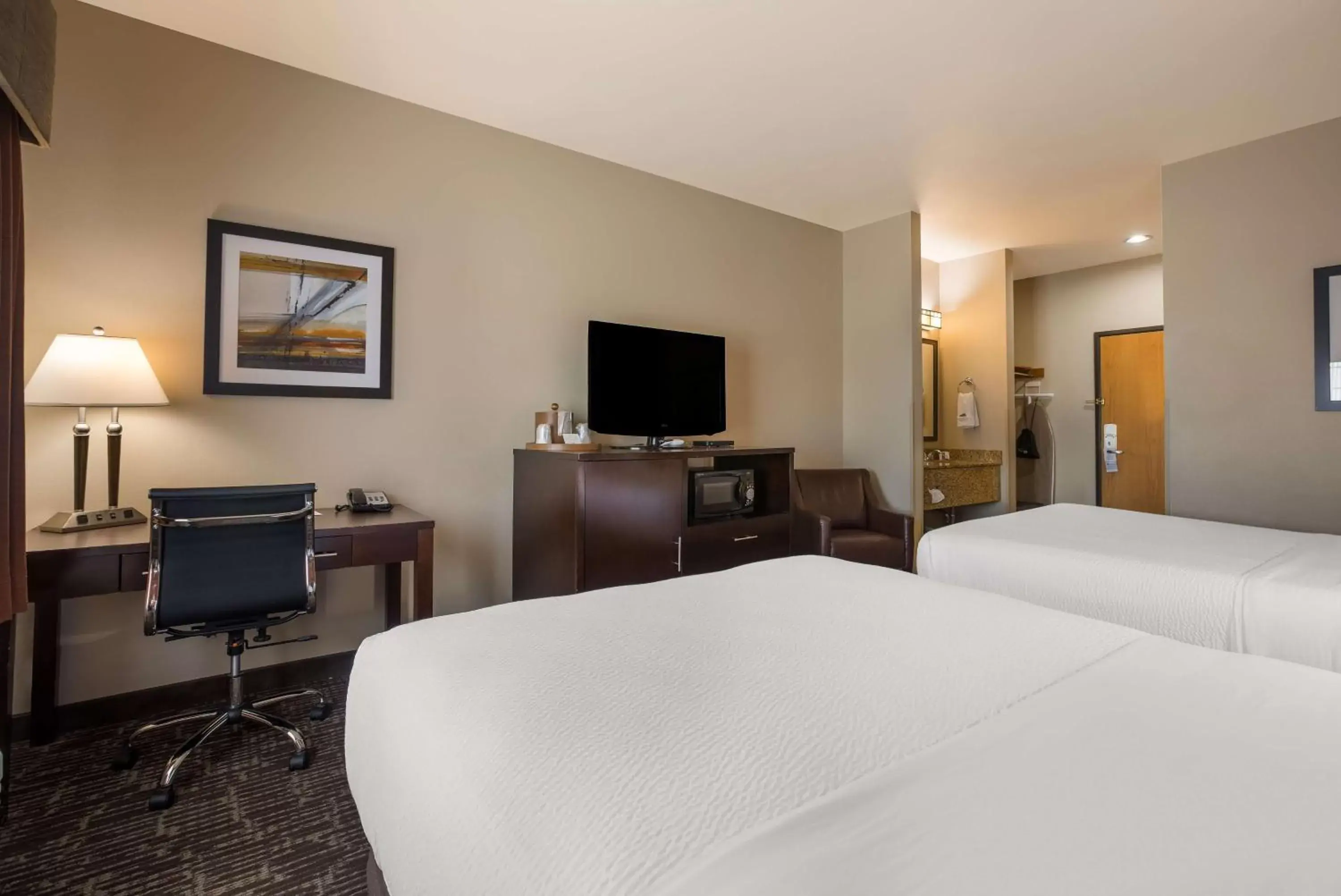 Bedroom, Bed in Best Western Northwest Lodge Bedroom, Bed in Best Western Northwest Lodge