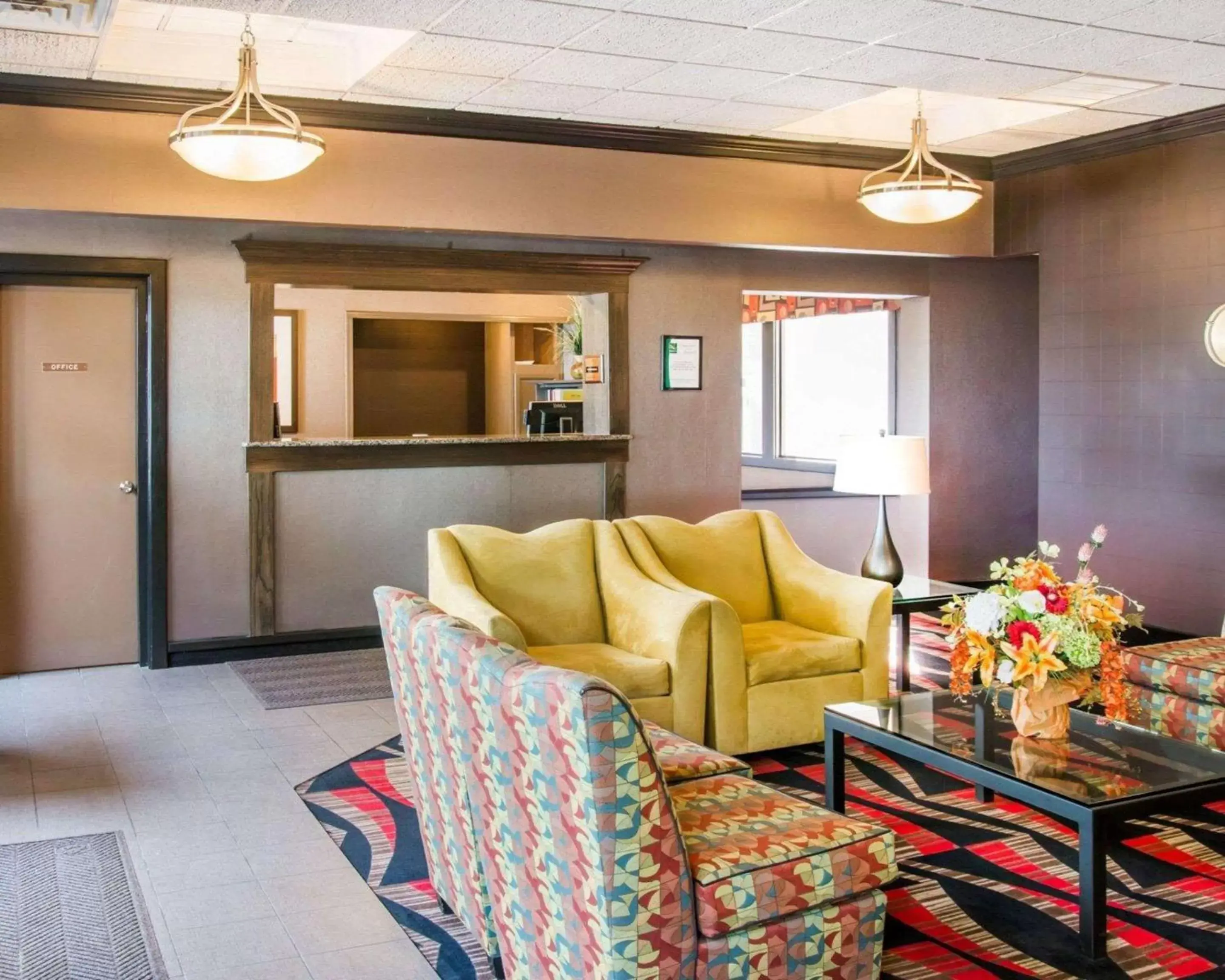 Lobby or reception, Seating Area in Quality Inn & Suites Next to the Casino