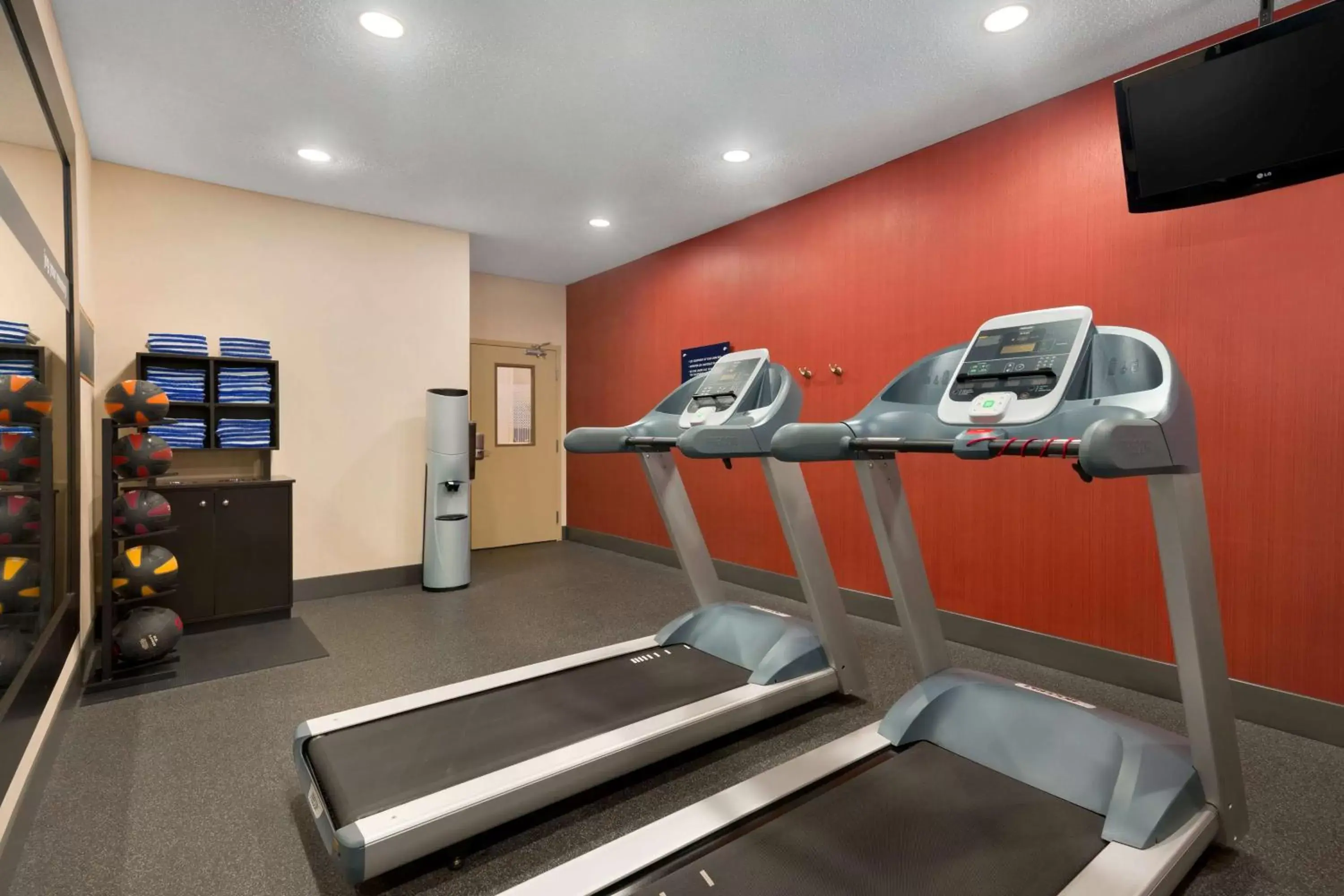 Fitness centre/facilities, Fitness Center/Facilities in Hampton Inn Minneapolis-Burnsville