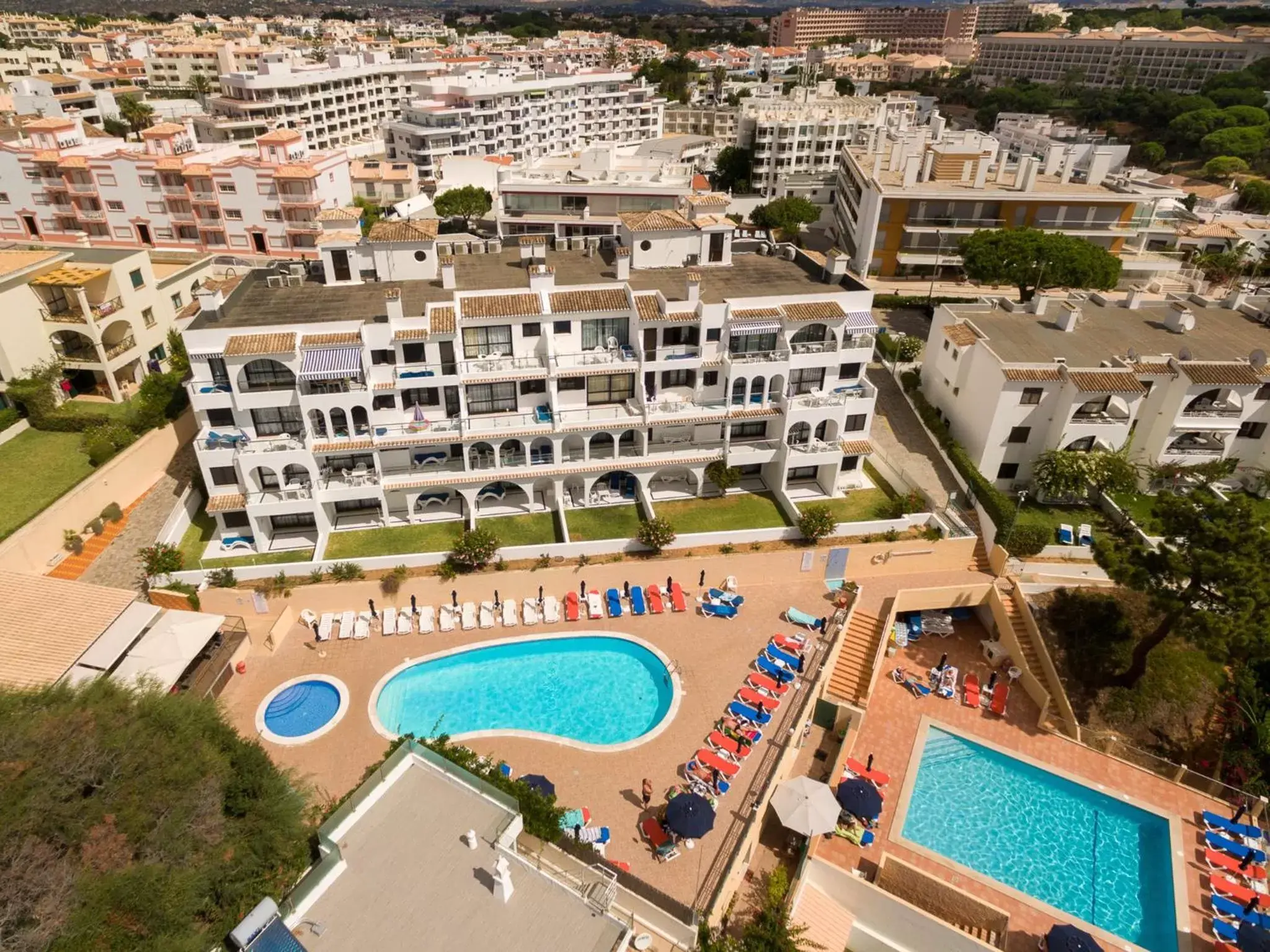 Facade/entrance, Bird's-eye View in Apartamentos Do Parque