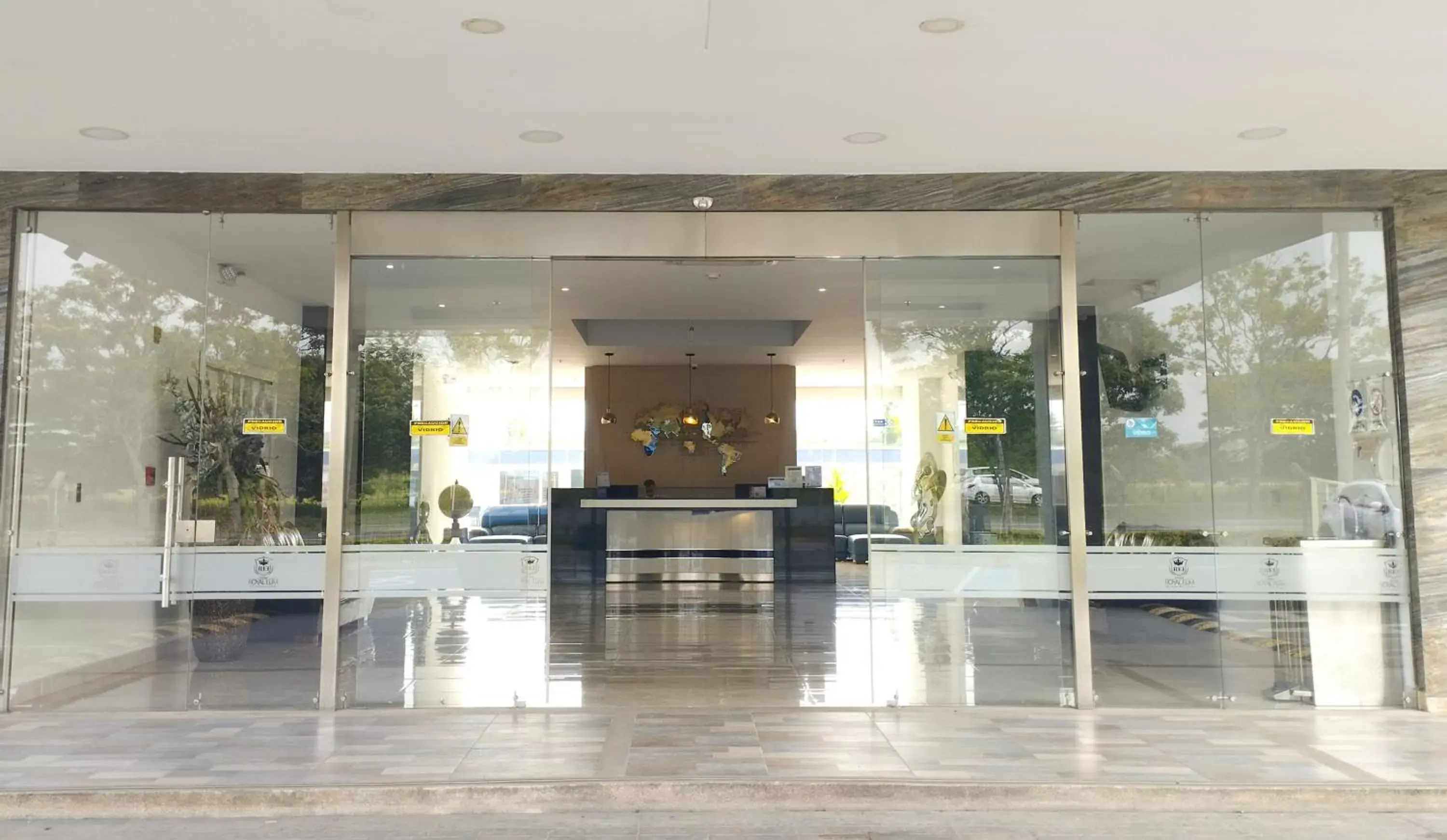 Lobby or reception in Hotel Real Elim International Lobby or reception in Hotel Real Elim International