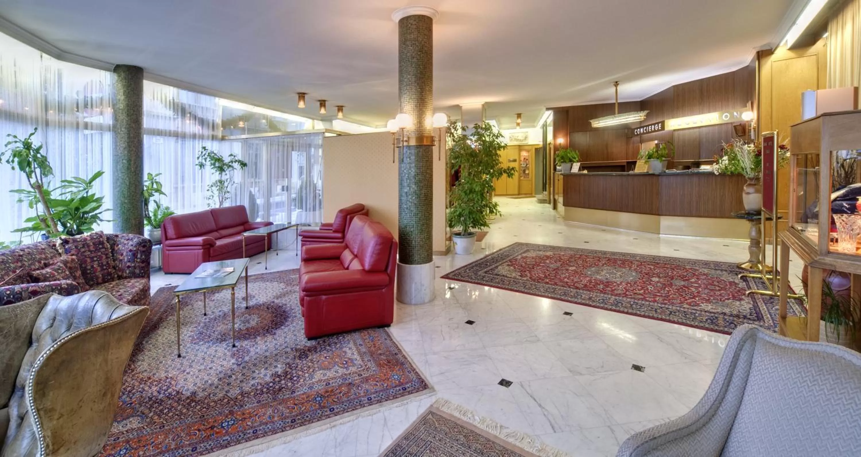 Lobby or reception in Grand Hotel Cravat