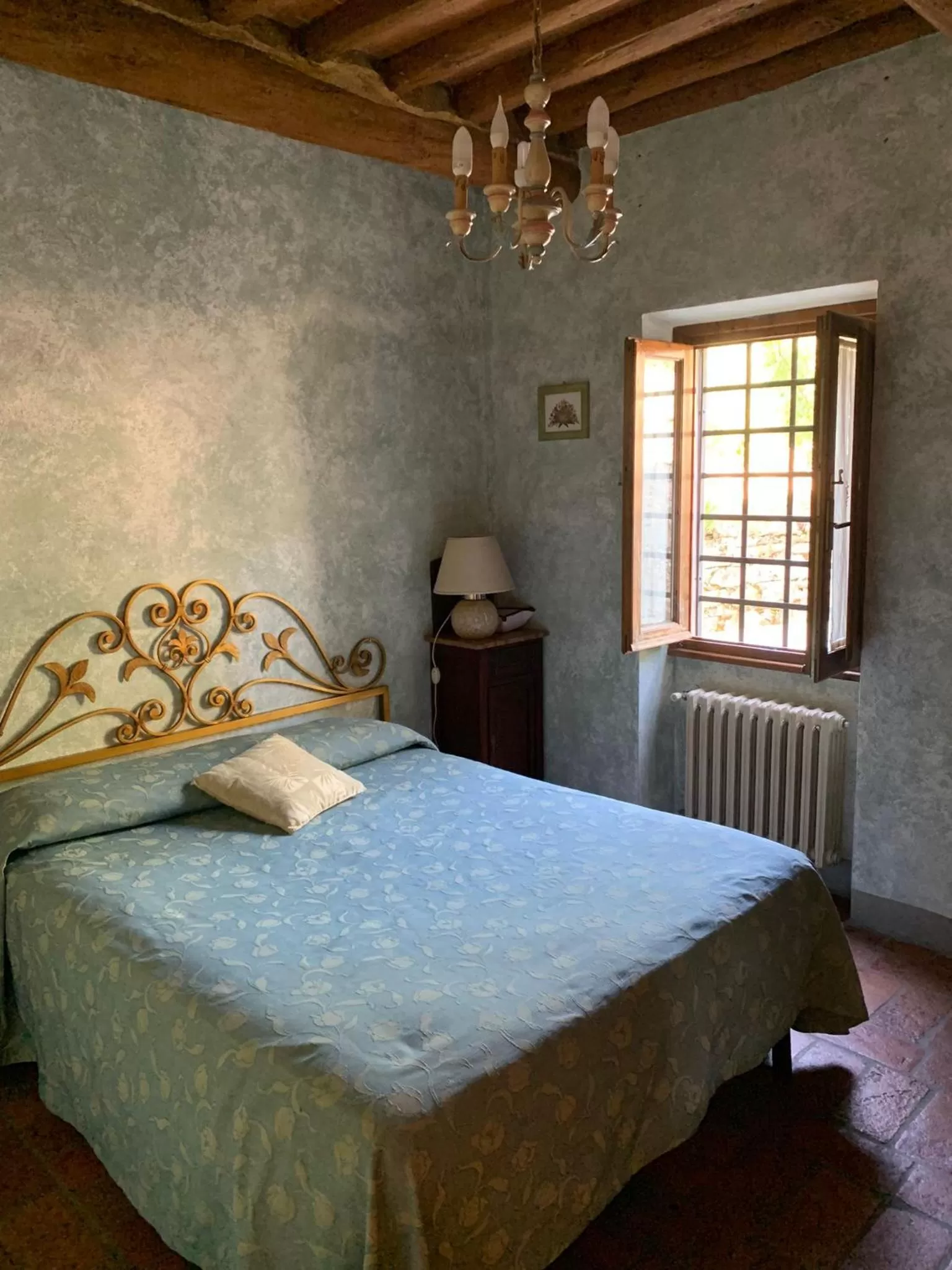 Bedroom, Bed in Ulivo Rosso