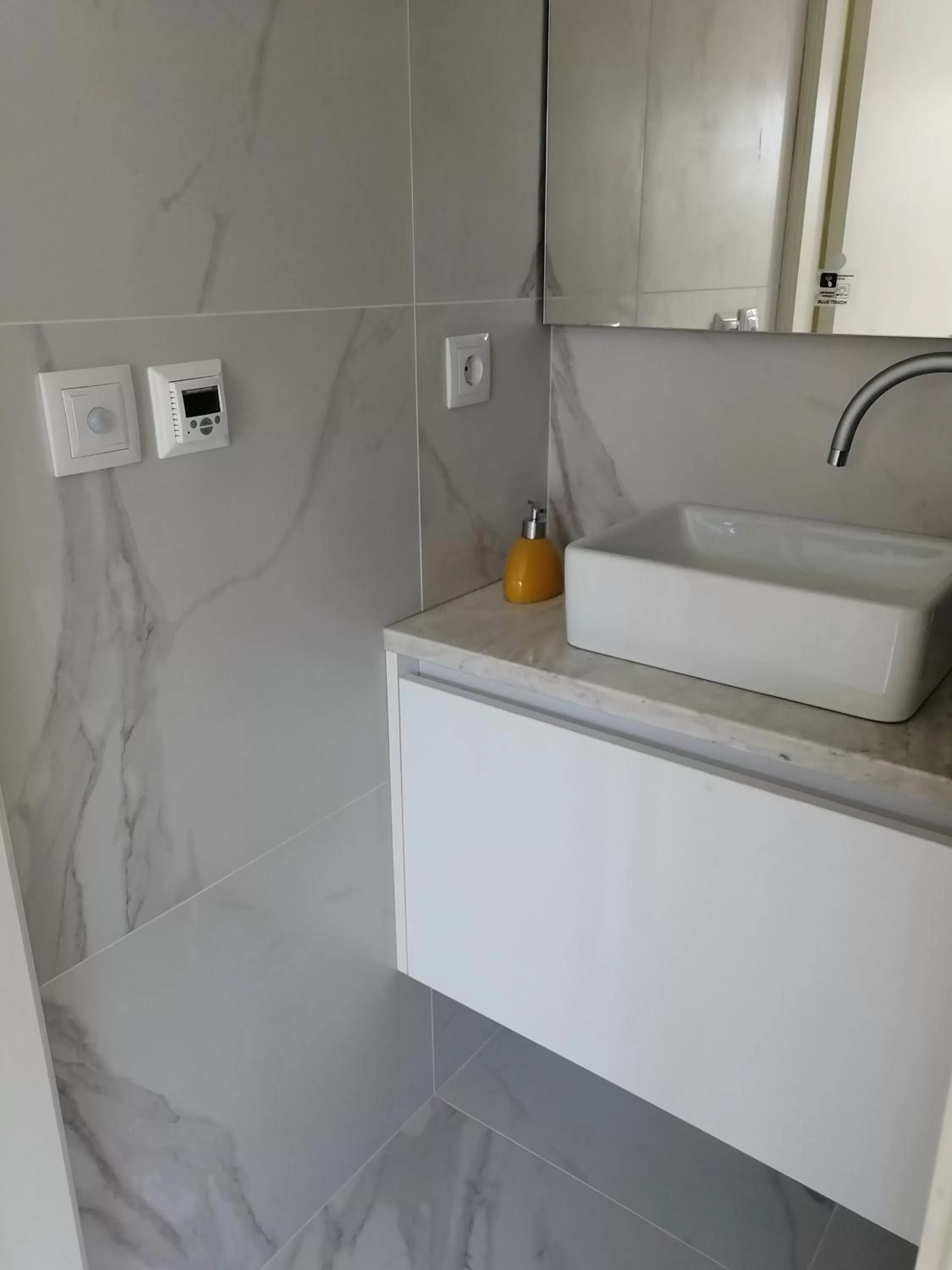 Toilet, Bathroom in B&B Villa Branca Barreiros AL98139