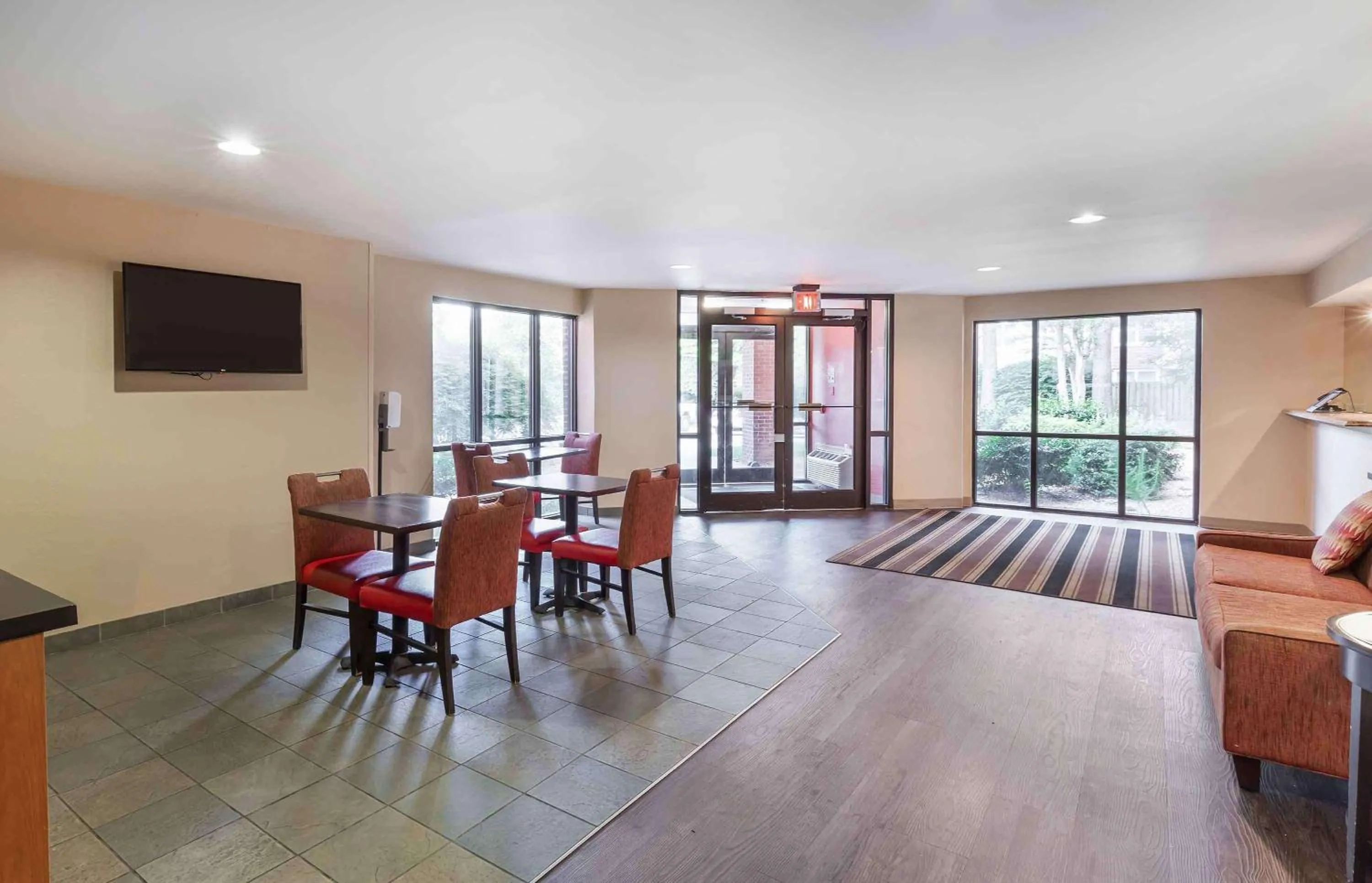 Lobby or reception in Extended Stay America Select Suites - Raleigh - Cary - Regency Parkway South