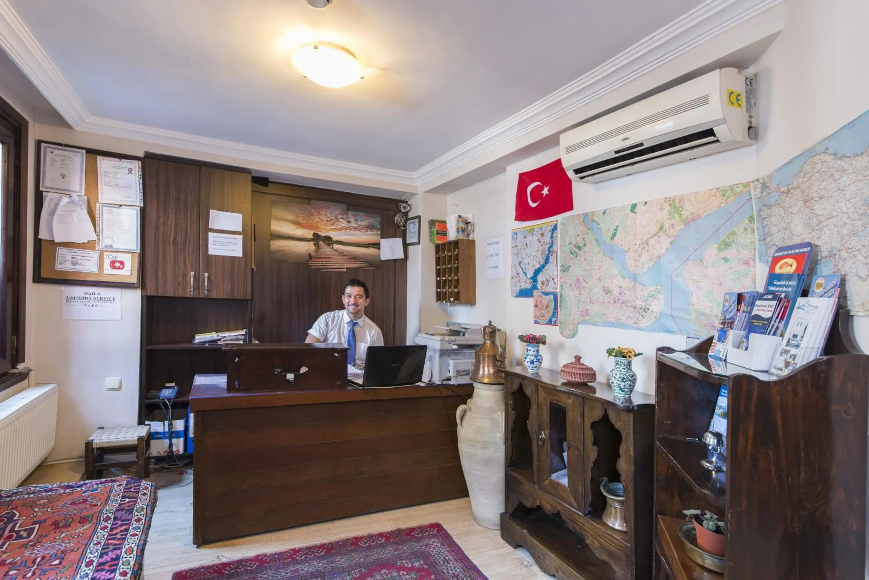Staff, Lobby/Reception in Deniz Houses