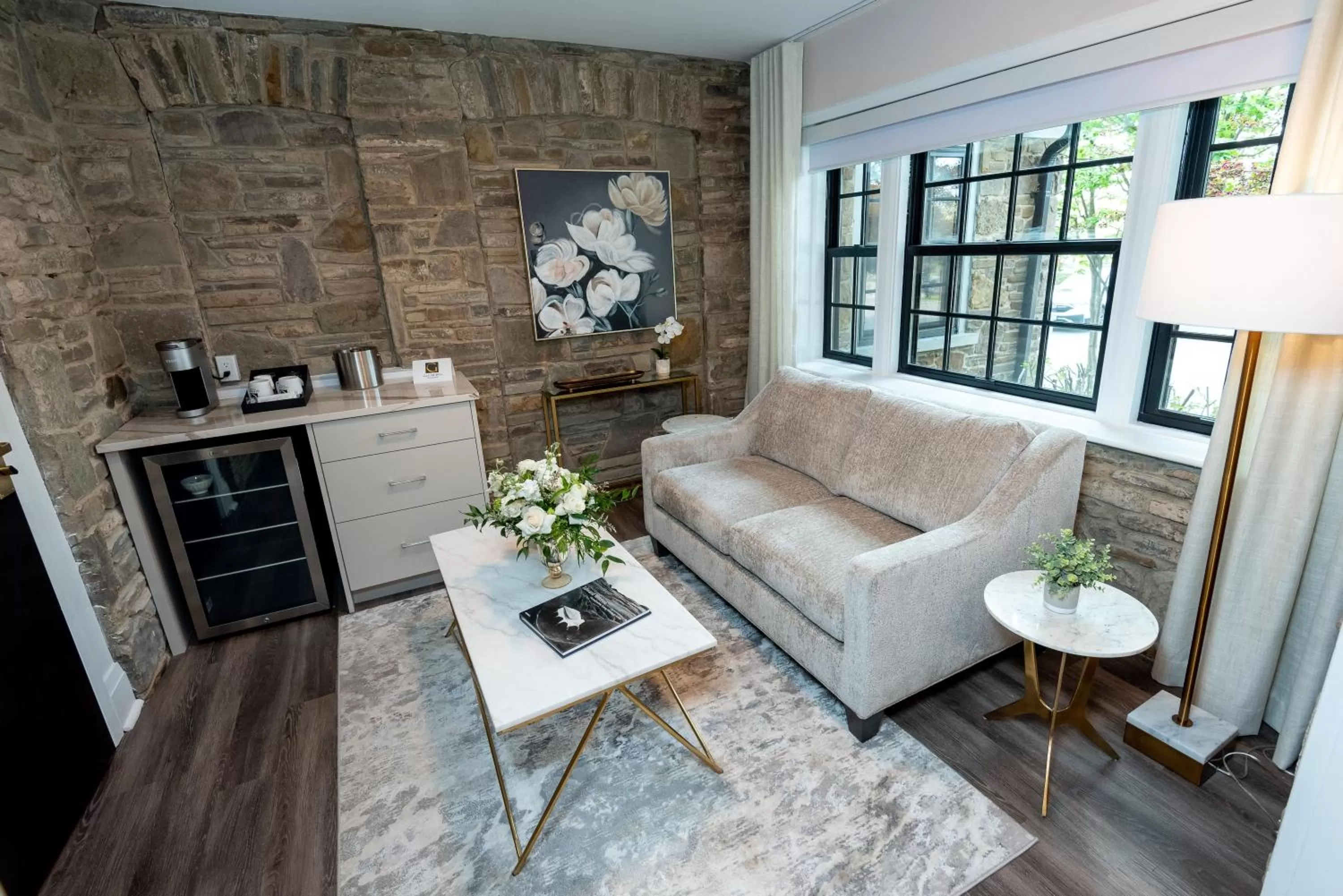 Living room in The Glenerin Inn