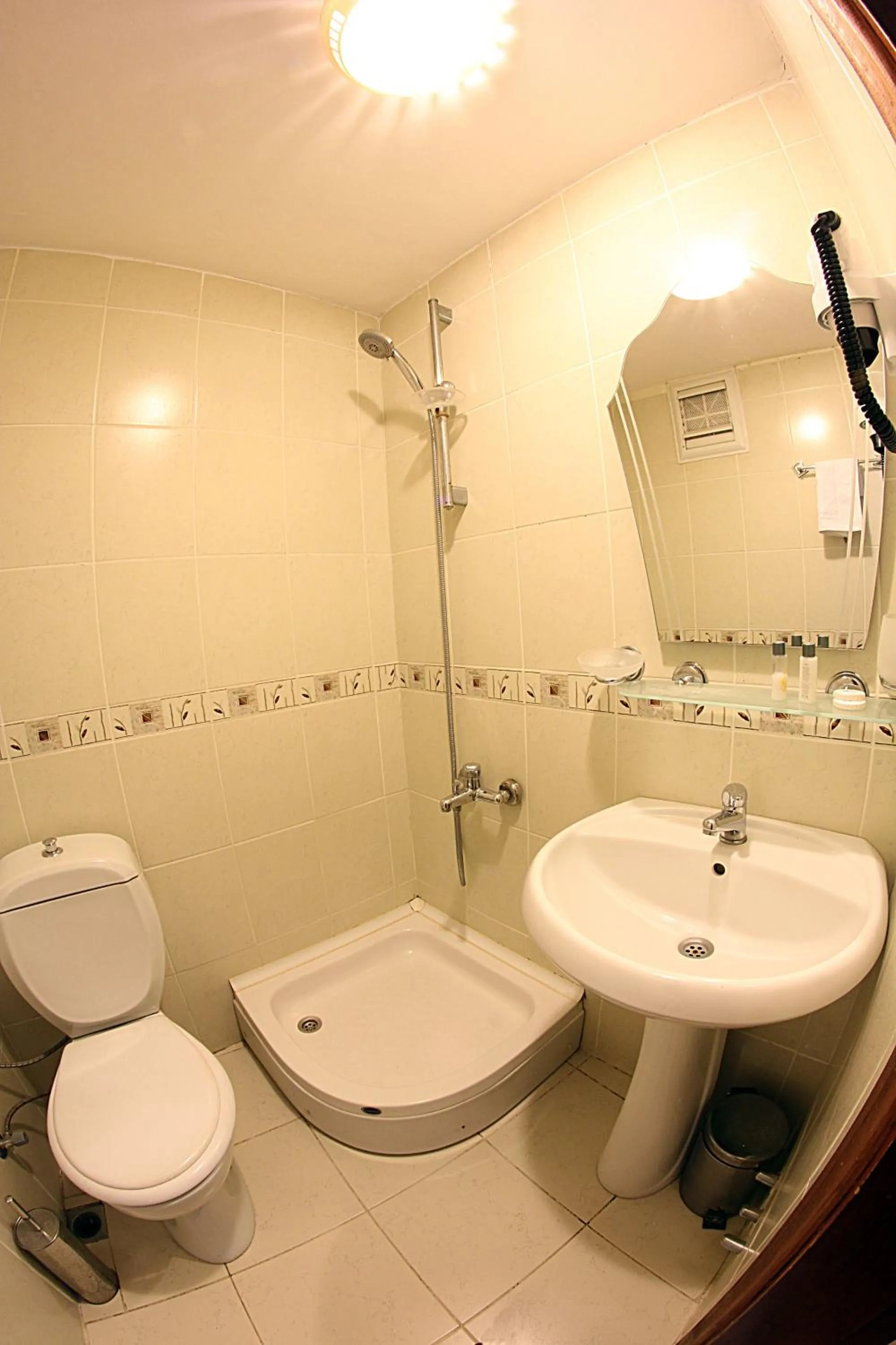 Bathroom in Paradise Hotel