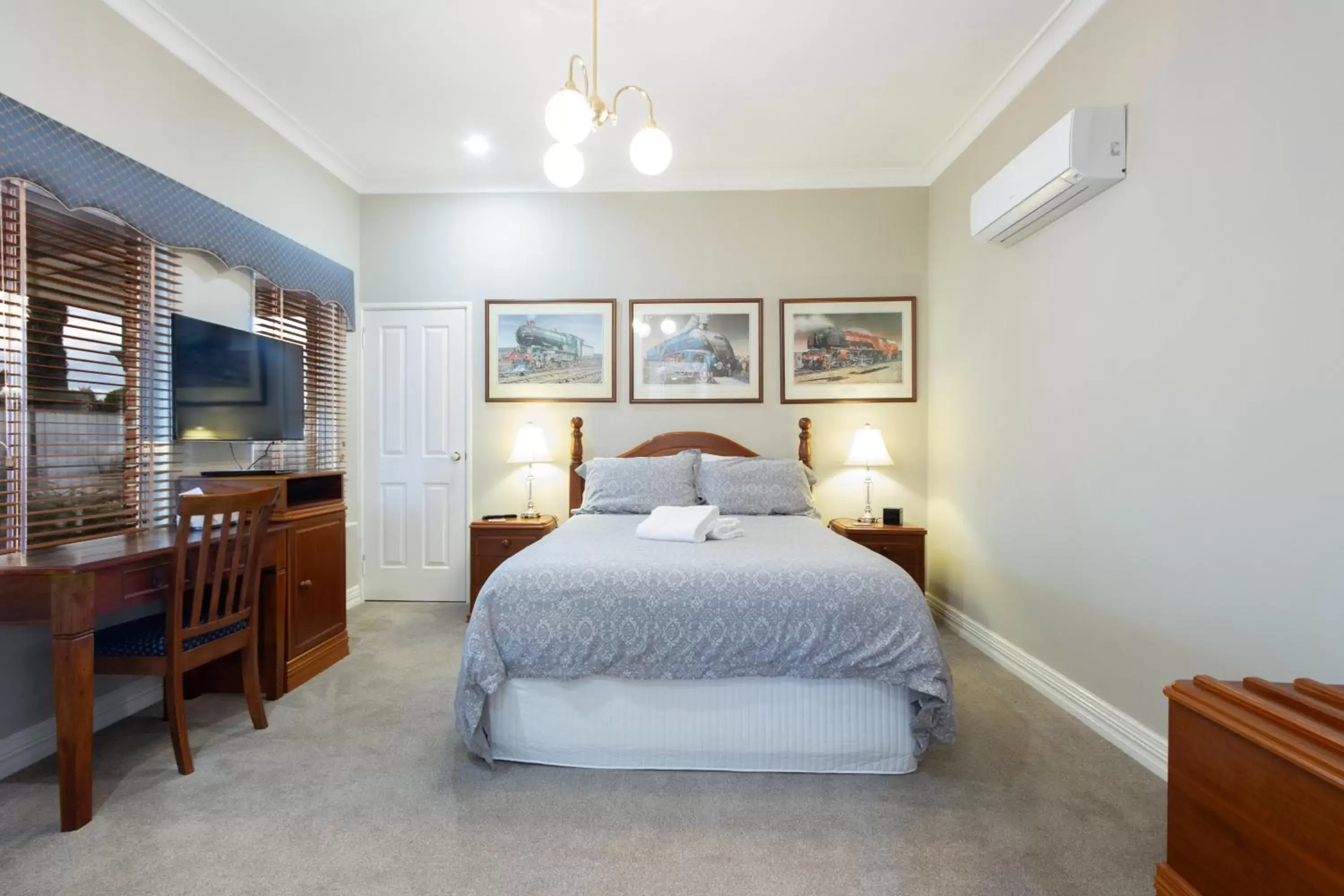 Bedroom, Bed in Durham Lodge Bed & Breakfast