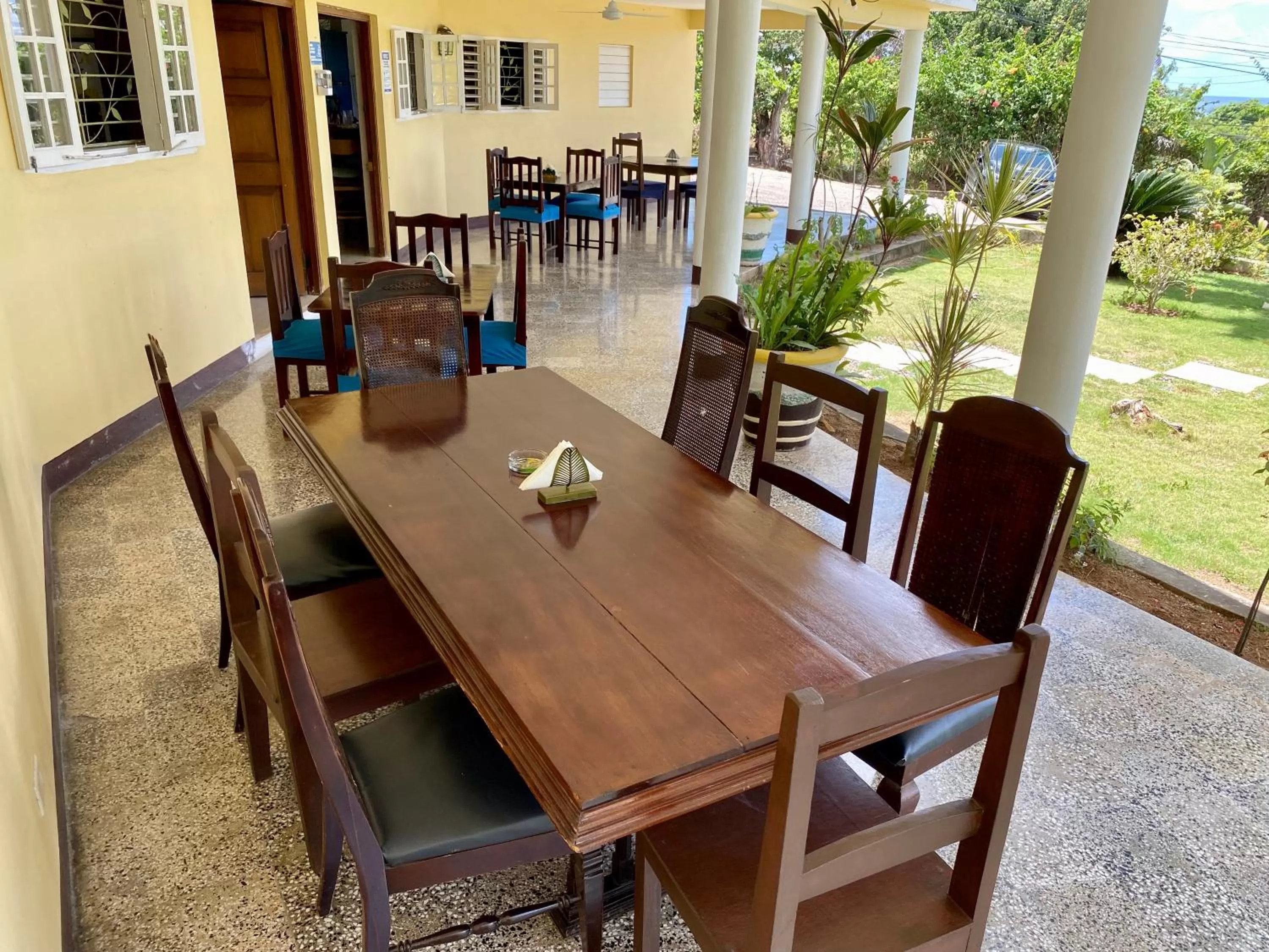 Restaurant/places to eat in The Blue Orchid B&B