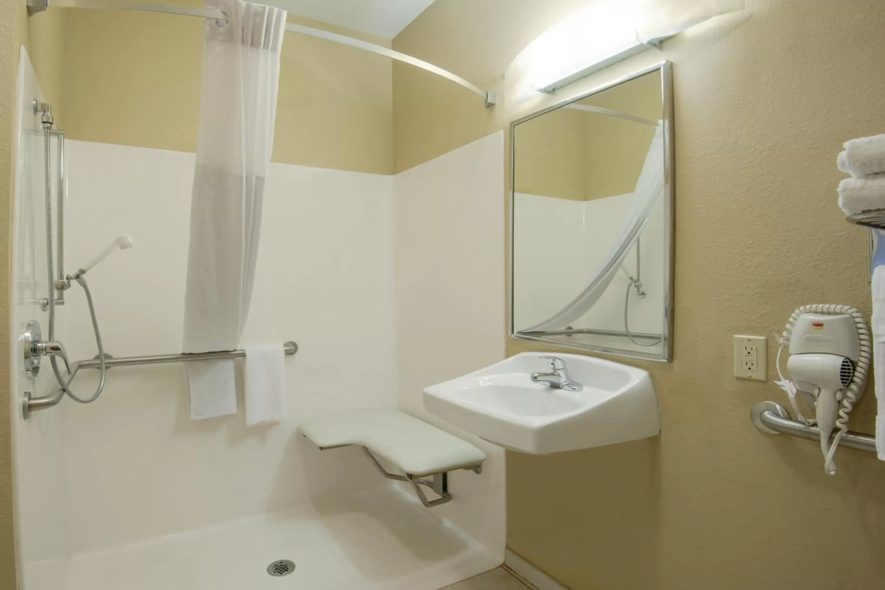 Bathroom in Candlewood Suites Sheridan, an IHG Hotel