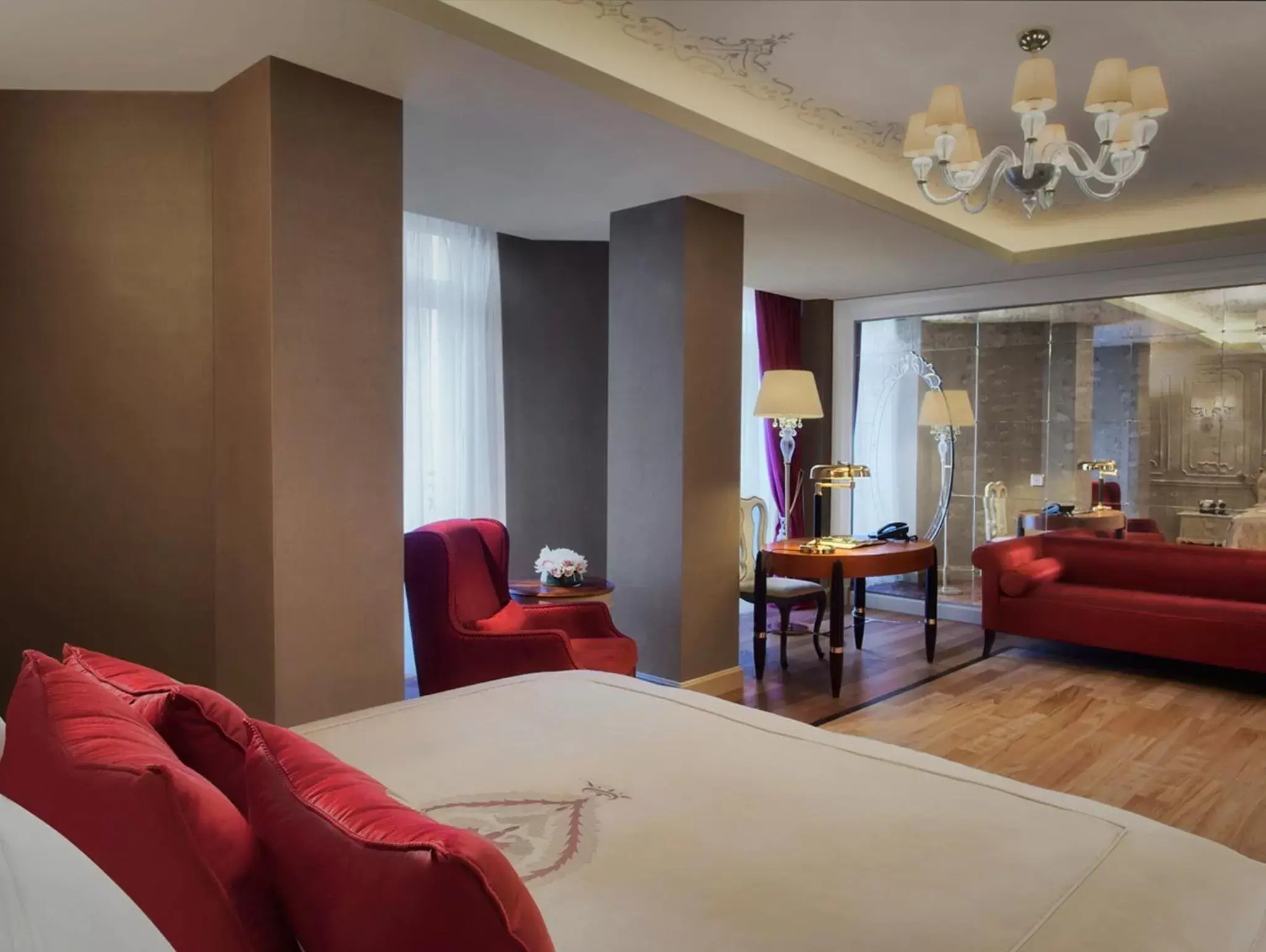 TV and multimedia in CVK Park Bosphorus Hotel Istanbul